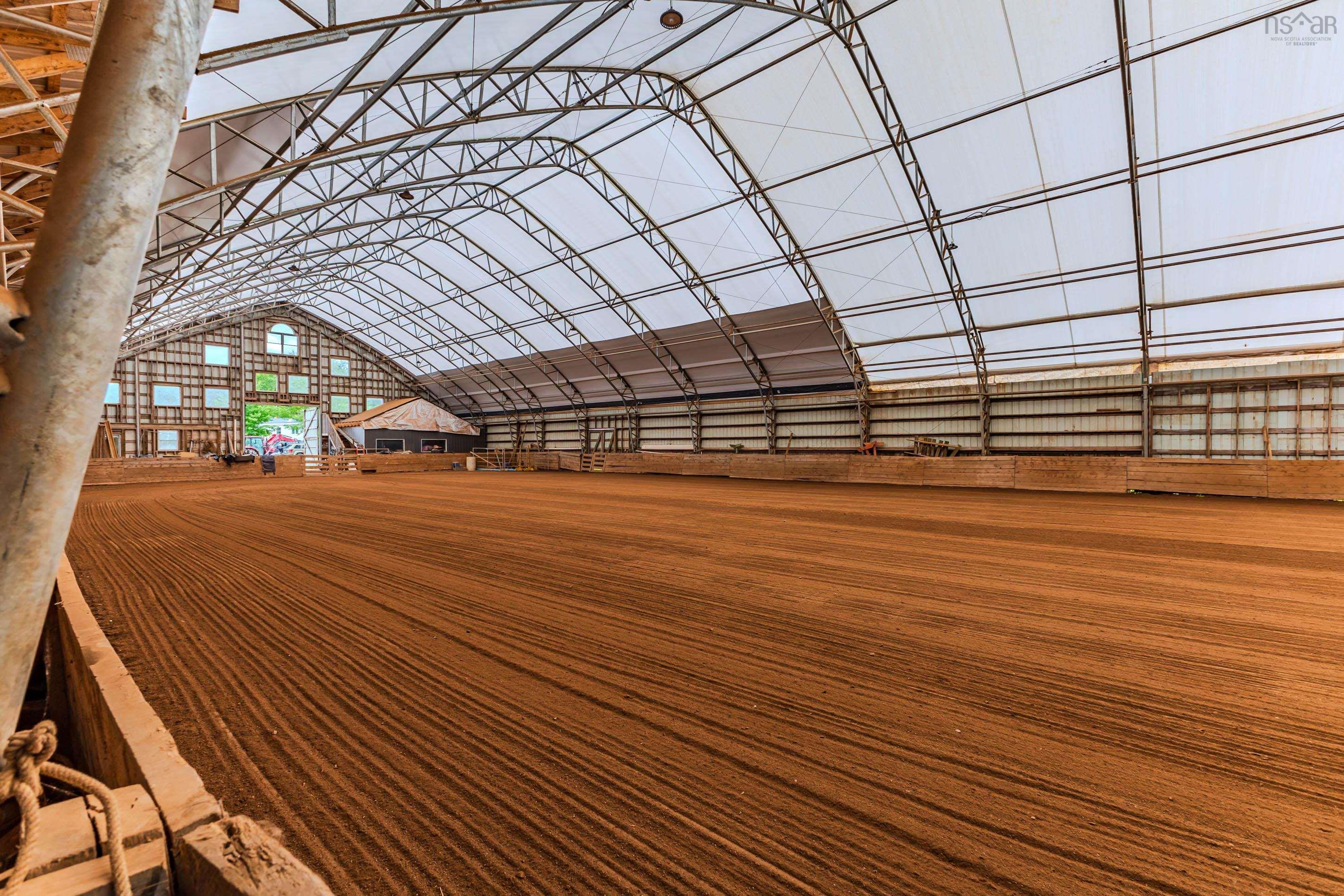 $799,900.00: 1554 Pleasant Valley Rd, Green Creek