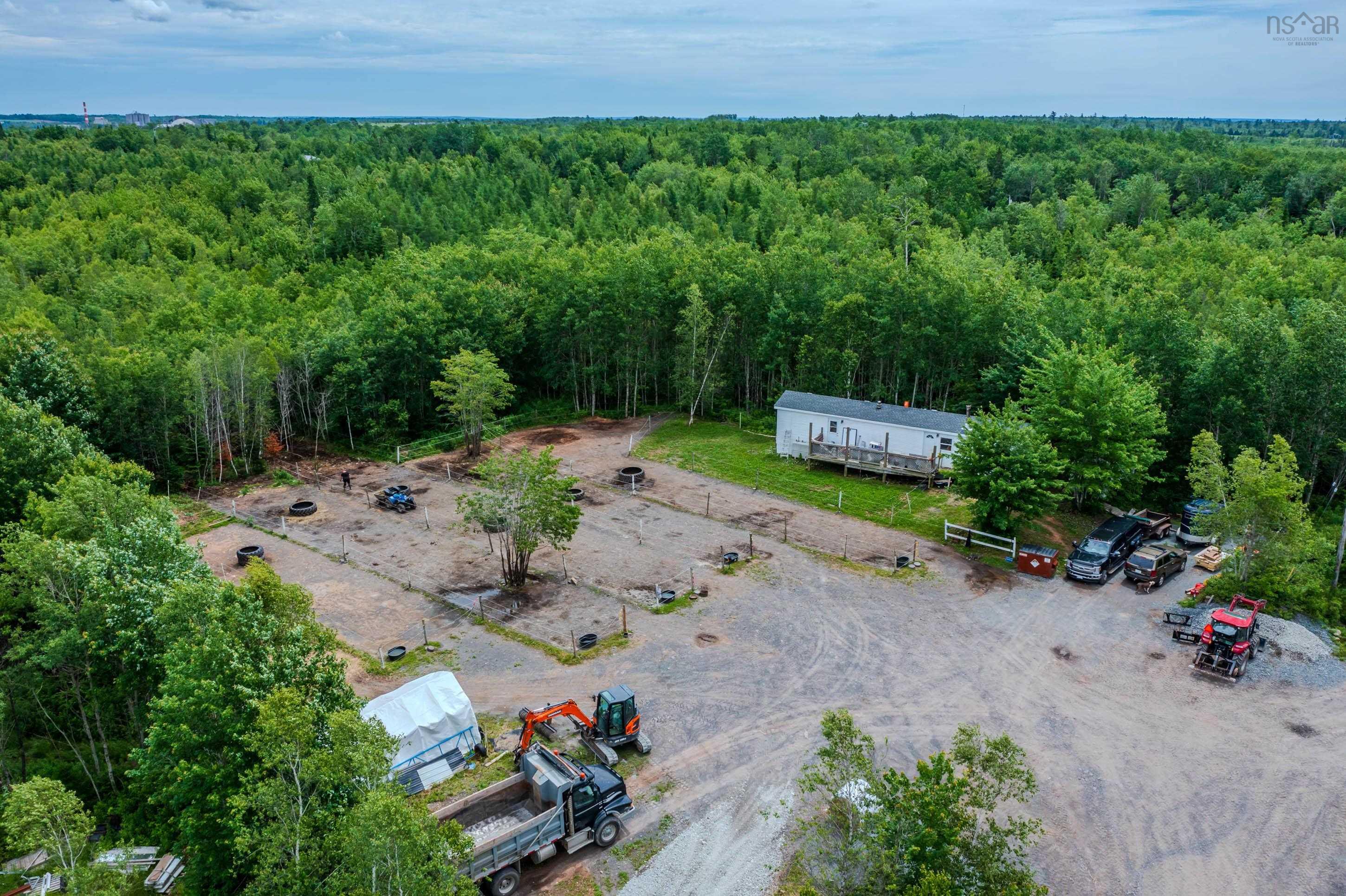 $799,900.00: 1554 Pleasant Valley Rd, Green Creek