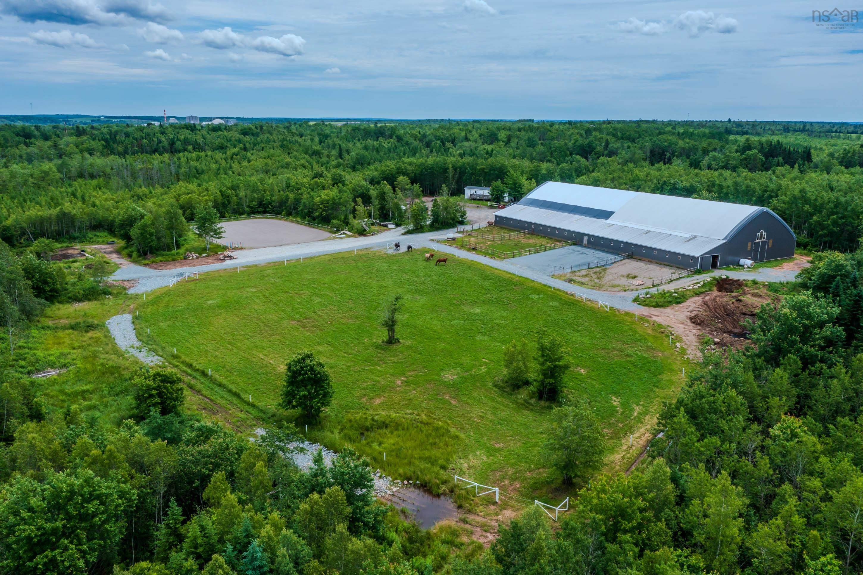 $799,900.00: 1554 Pleasant Valley Rd, Green Creek