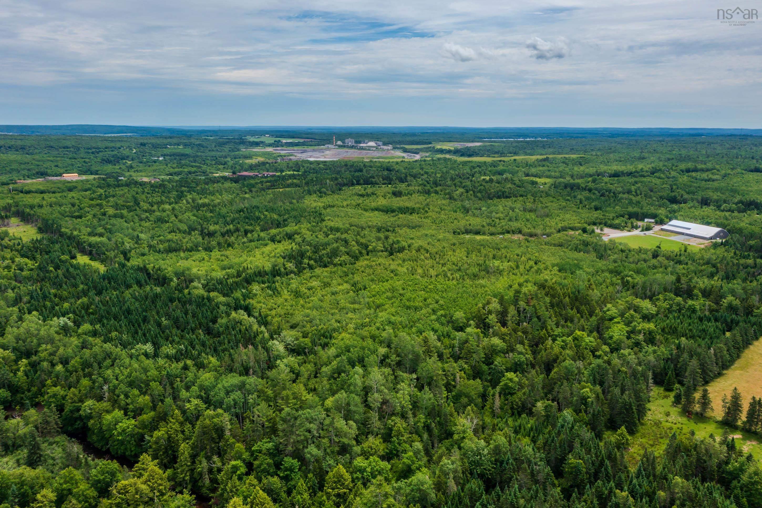 $799,900.00: 1554 Pleasant Valley Rd, Green Creek