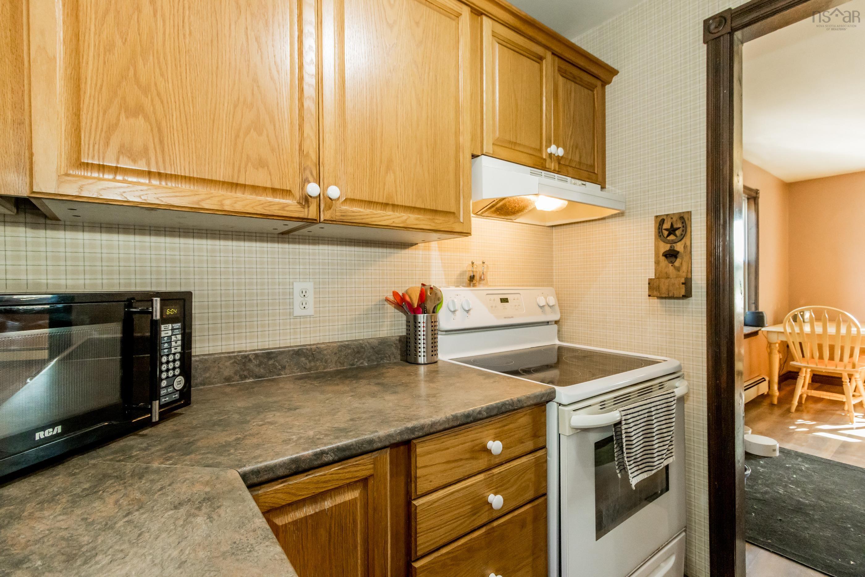 $499,900.00: 1714 Highway 360, Garland