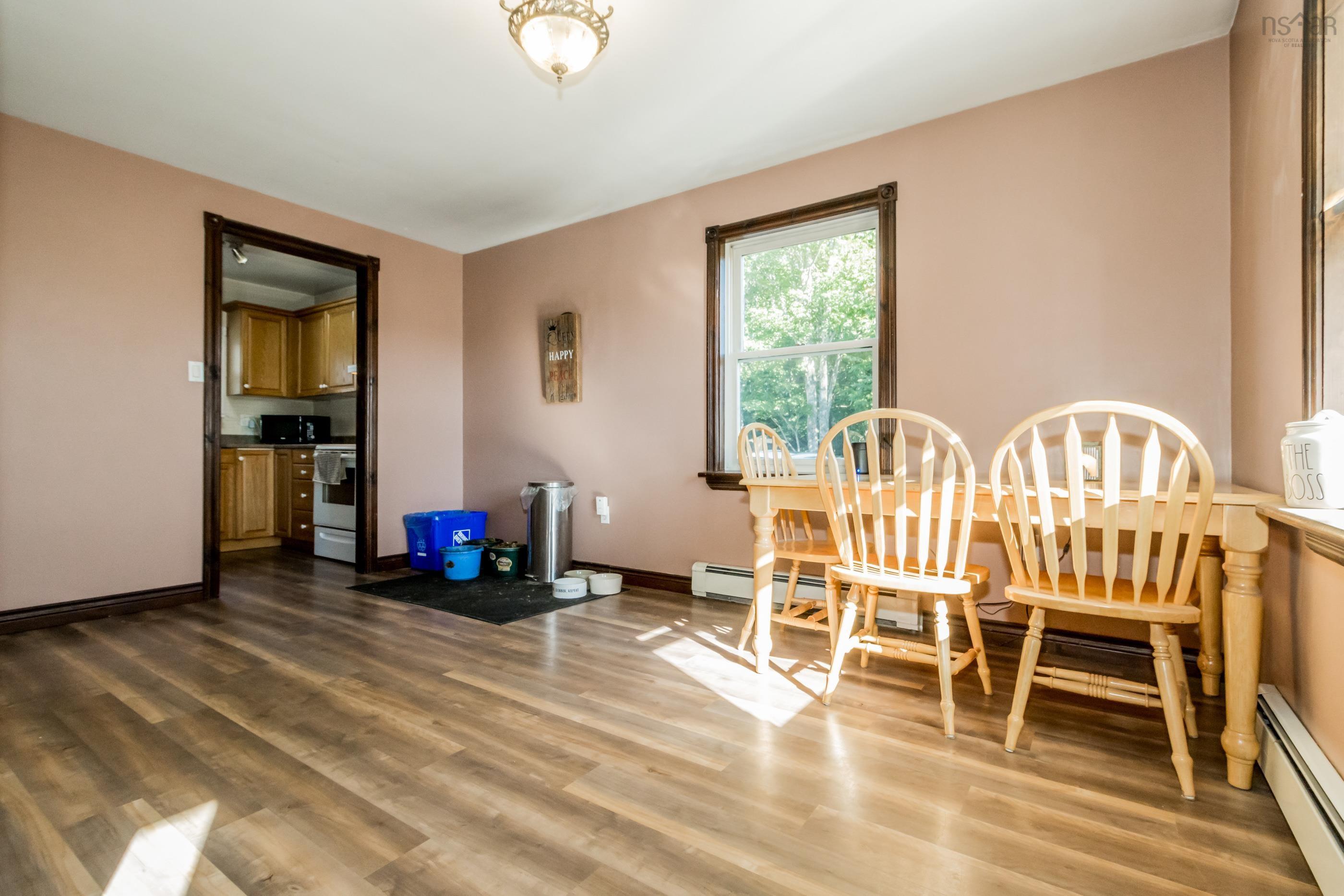 $499,900.00: 1714 Highway 360, Garland