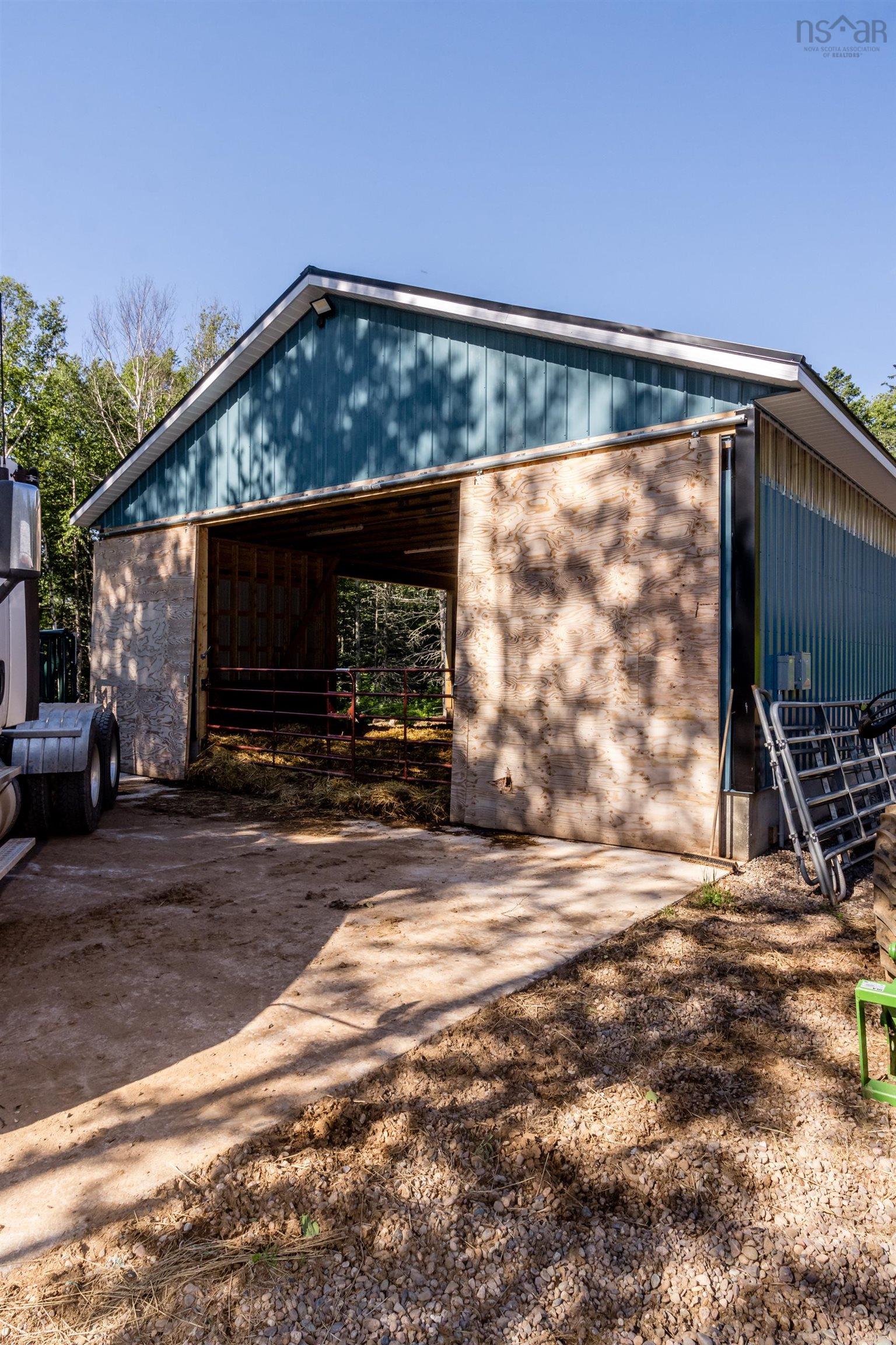 $499,900.00: 1714 Highway 360, Garland