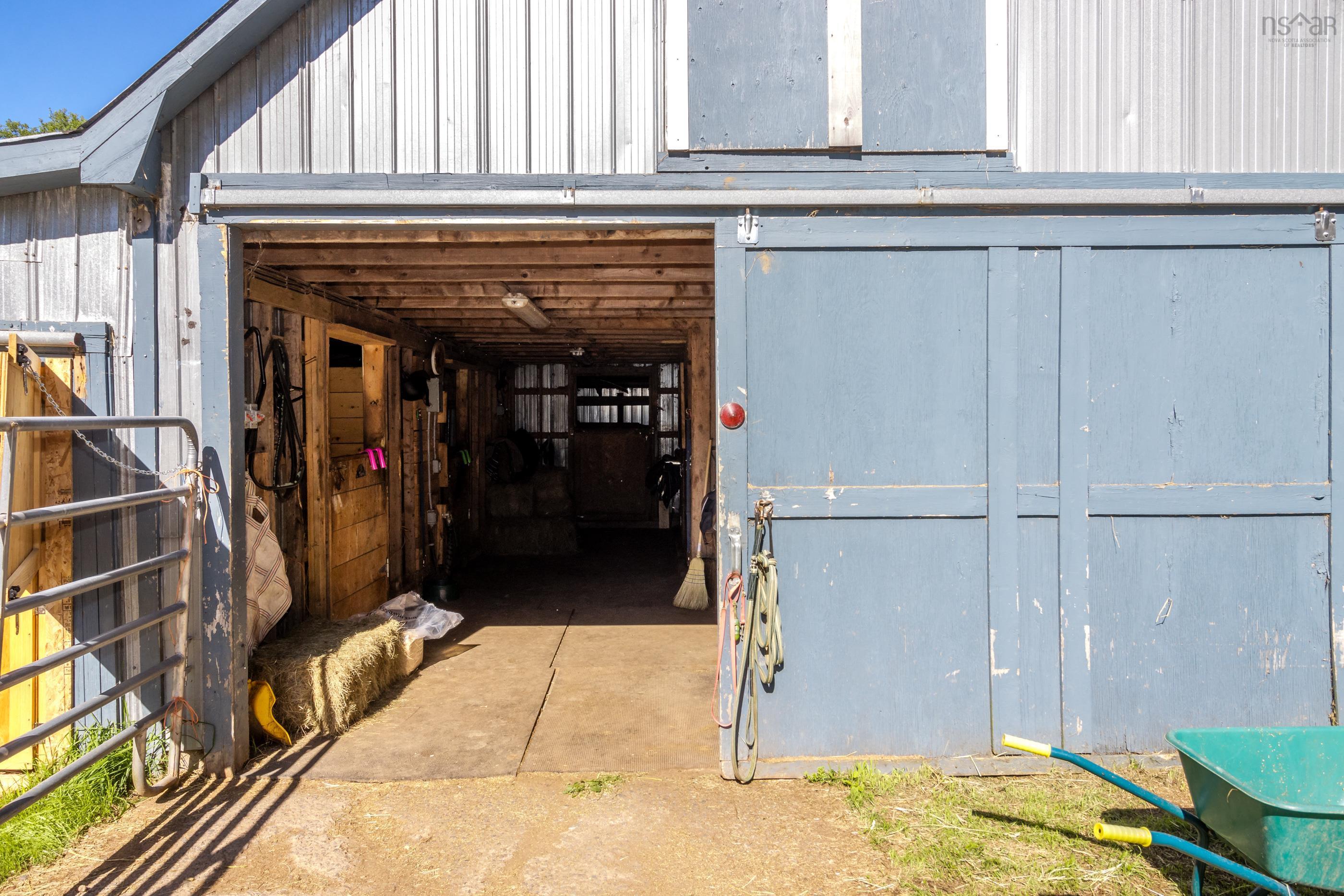 $499,900.00: 1714 Highway 360, Garland