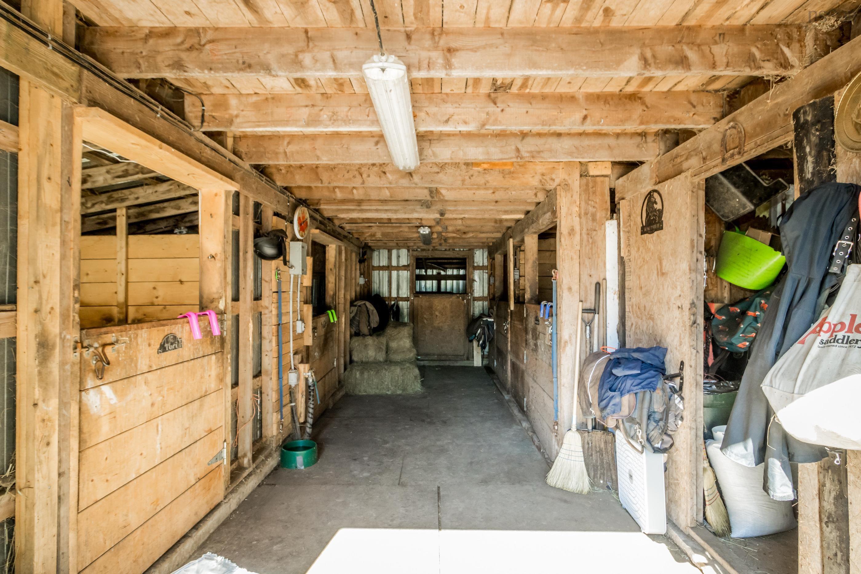 $499,900.00: 1714 Highway 360, Garland