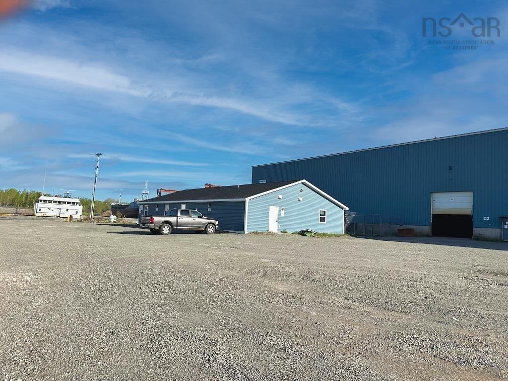 $14.00: 8 Marine Drive, Edwardsville