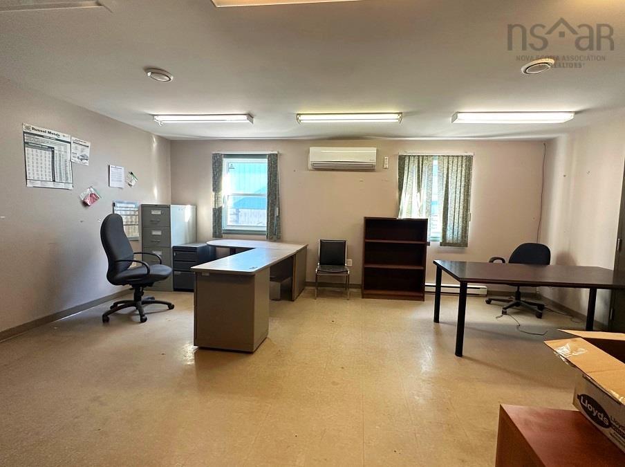 $14.00: 8 Marine Drive, Edwardsville