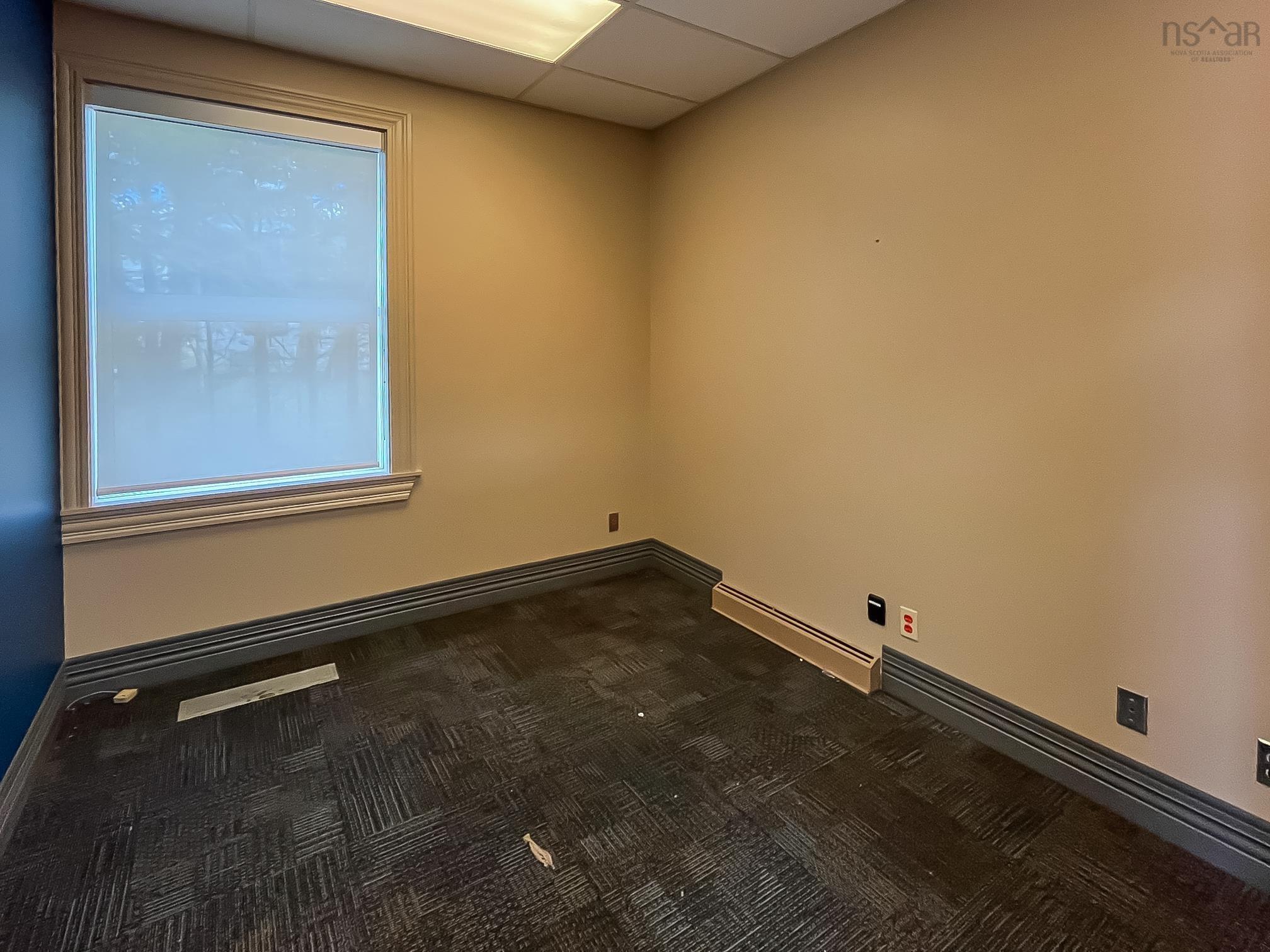 $289,900.00: 5253 Highway 10, New Germany