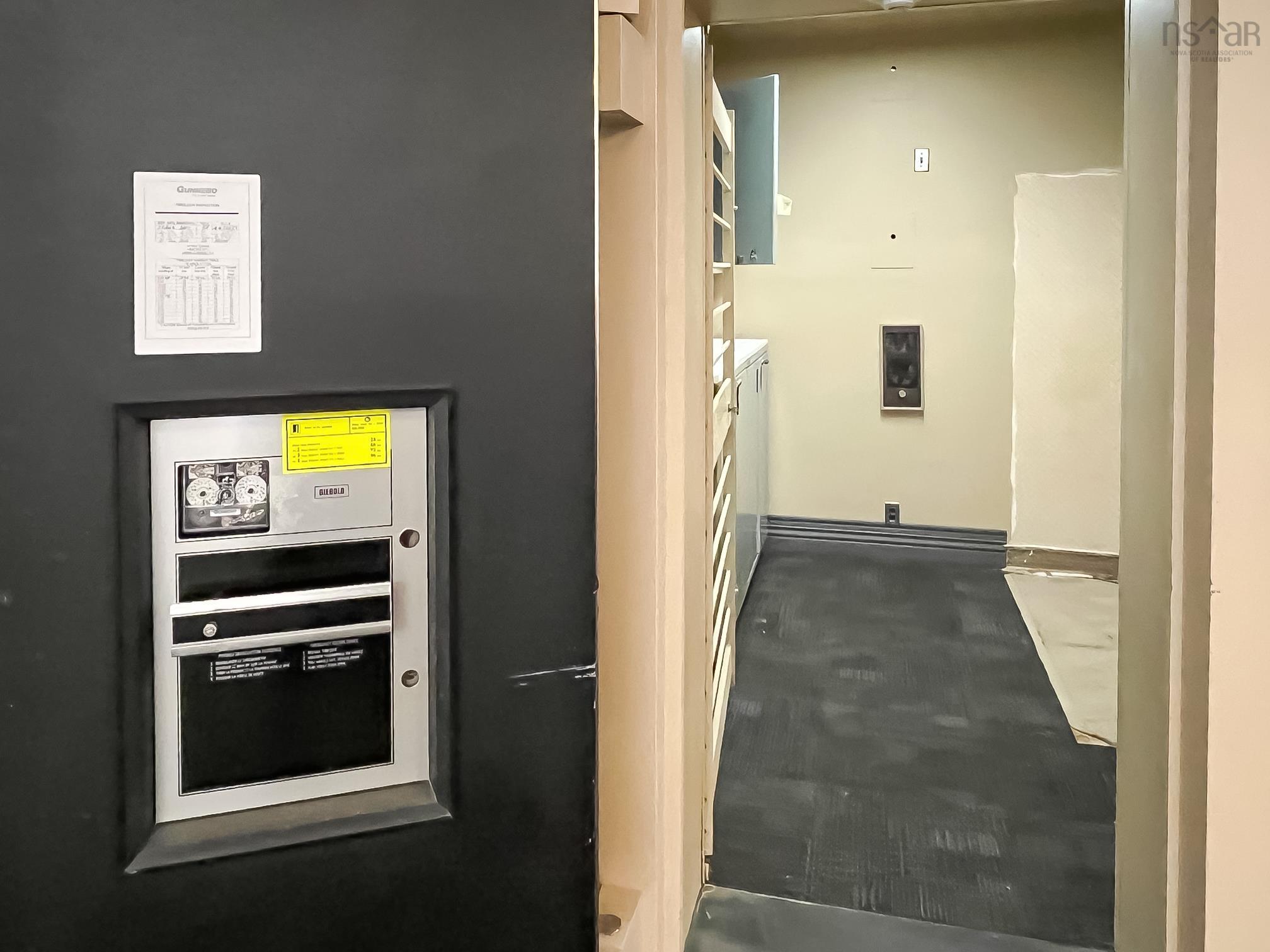 $289,900.00: 5253 Highway 10, New Germany