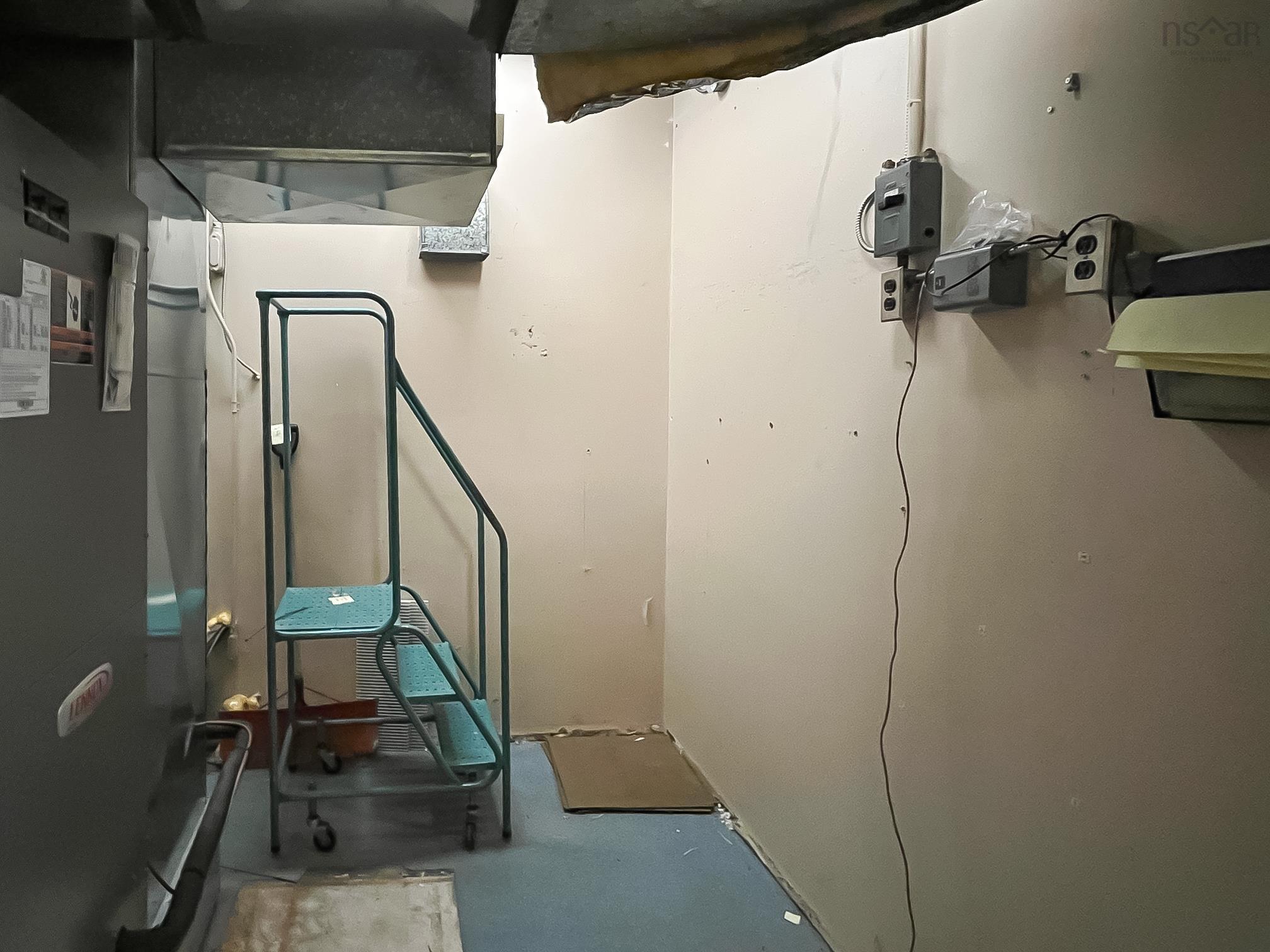 $289,900.00: 5253 Highway 10, New Germany