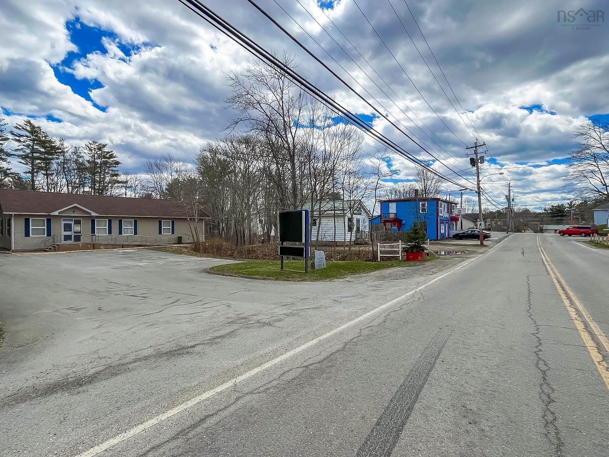 $289,900.00: 5253 Highway 10, New Germany