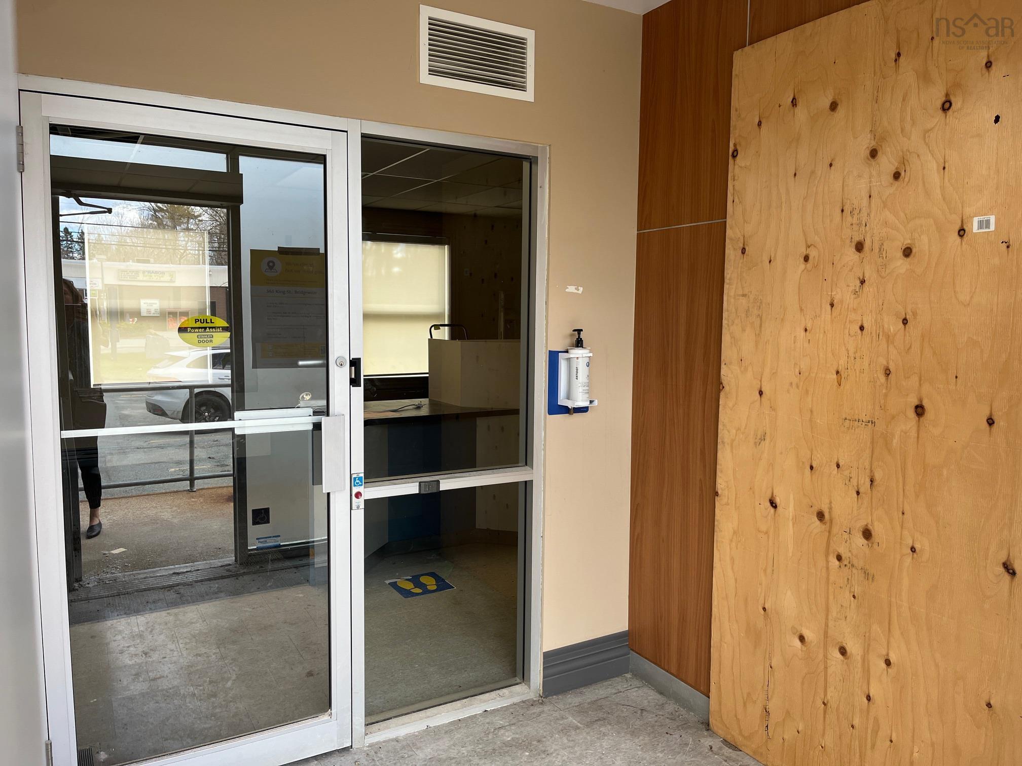 $289,900.00: 5253 Highway 10, New Germany