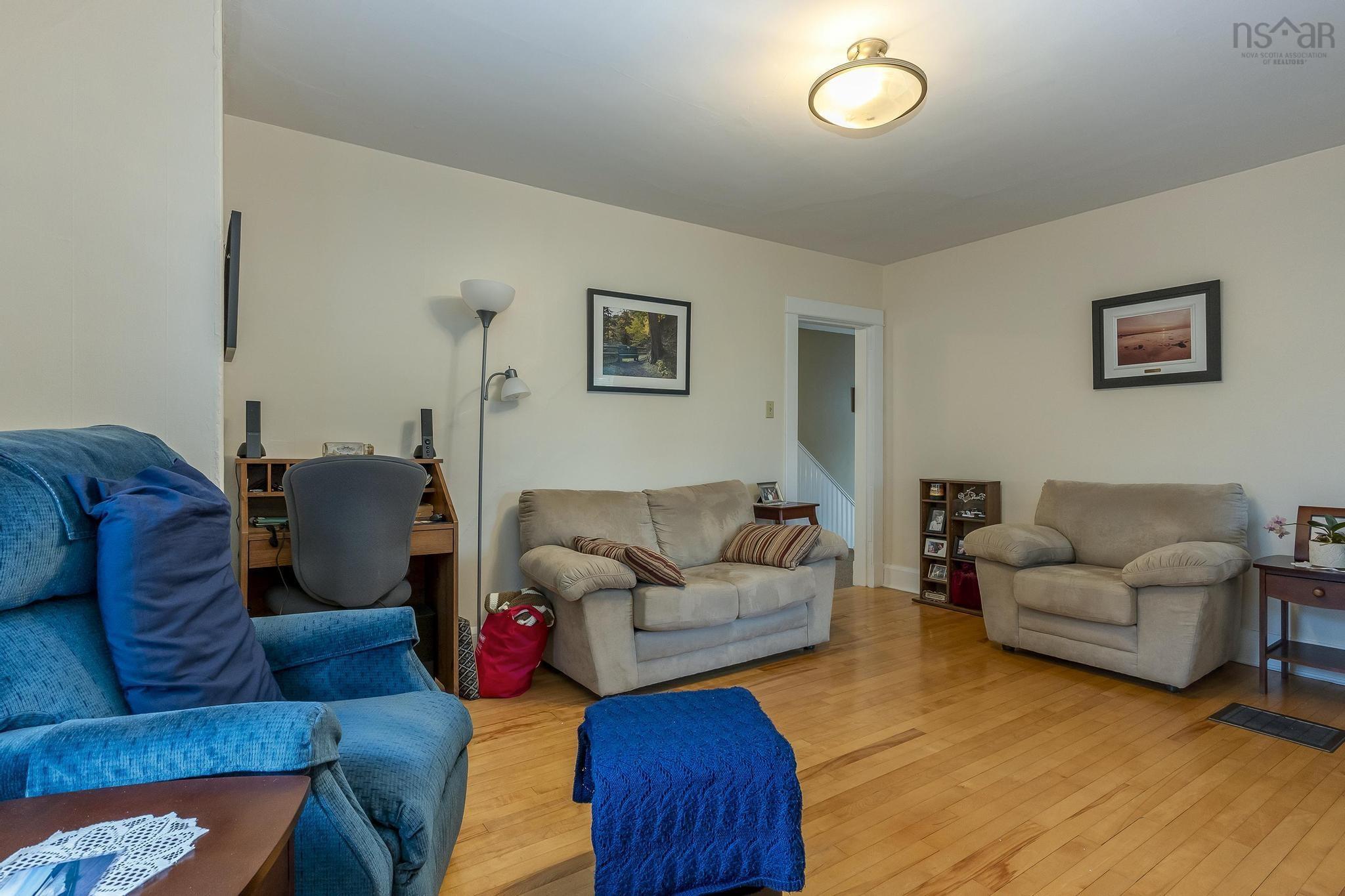 $574,900.00: 92 Willow Street, Truro