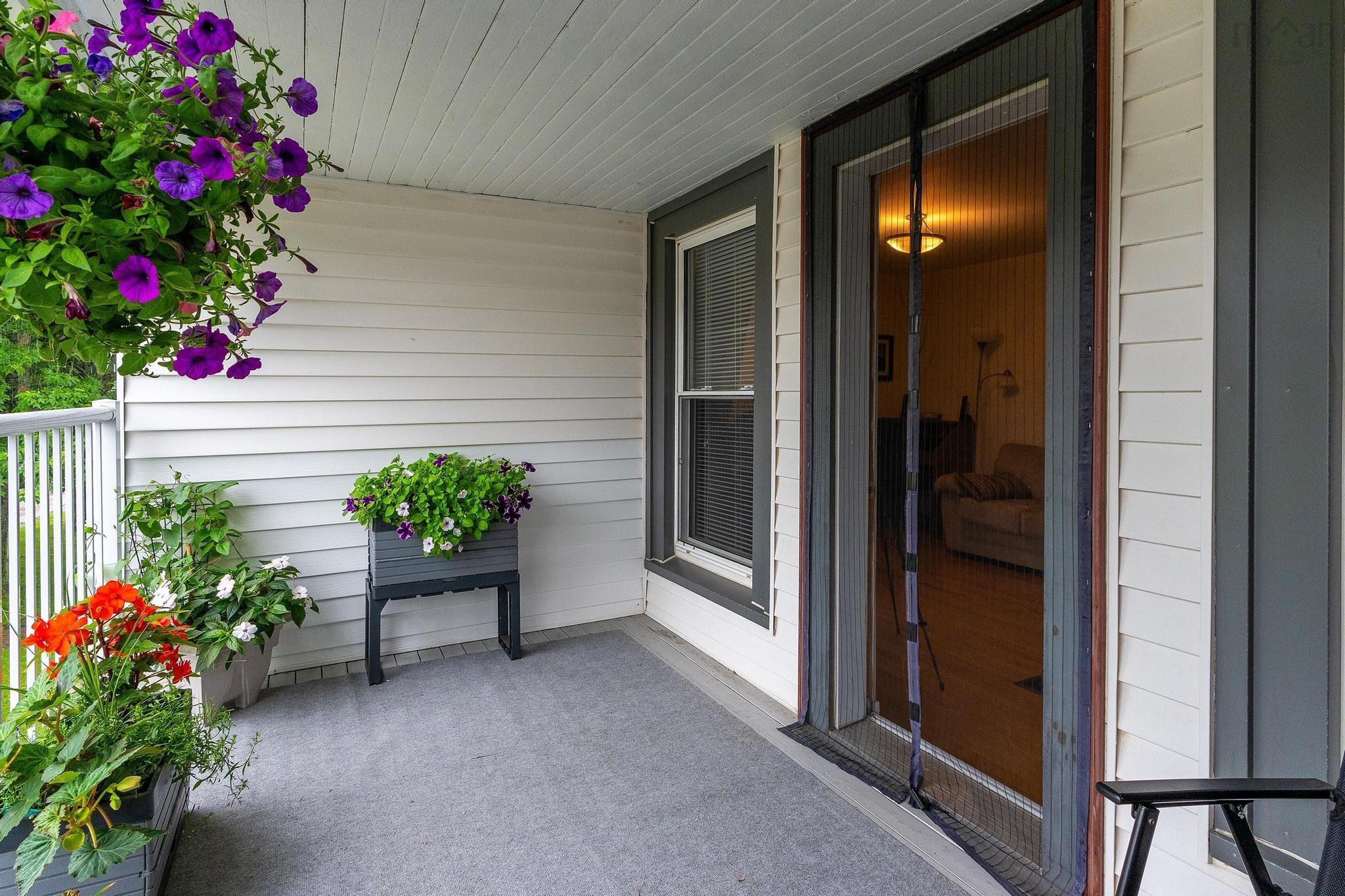 $574,900.00: 92 Willow Street, Truro