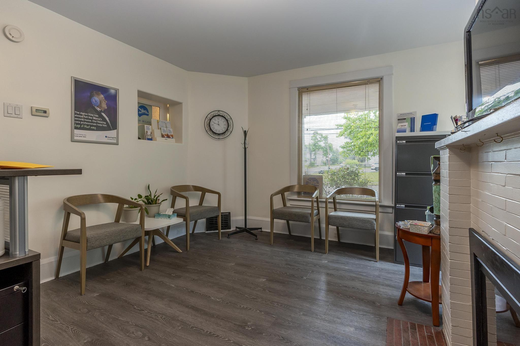 $574,900.00: 92 Willow Street, Truro