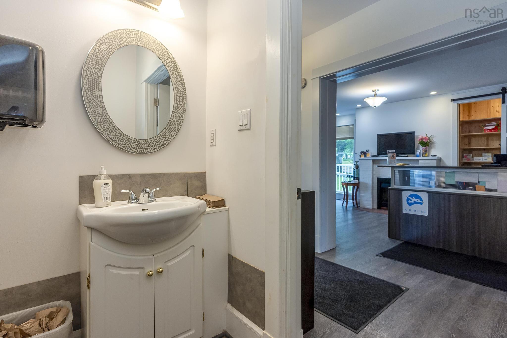 $574,900.00: 92 Willow Street, Truro