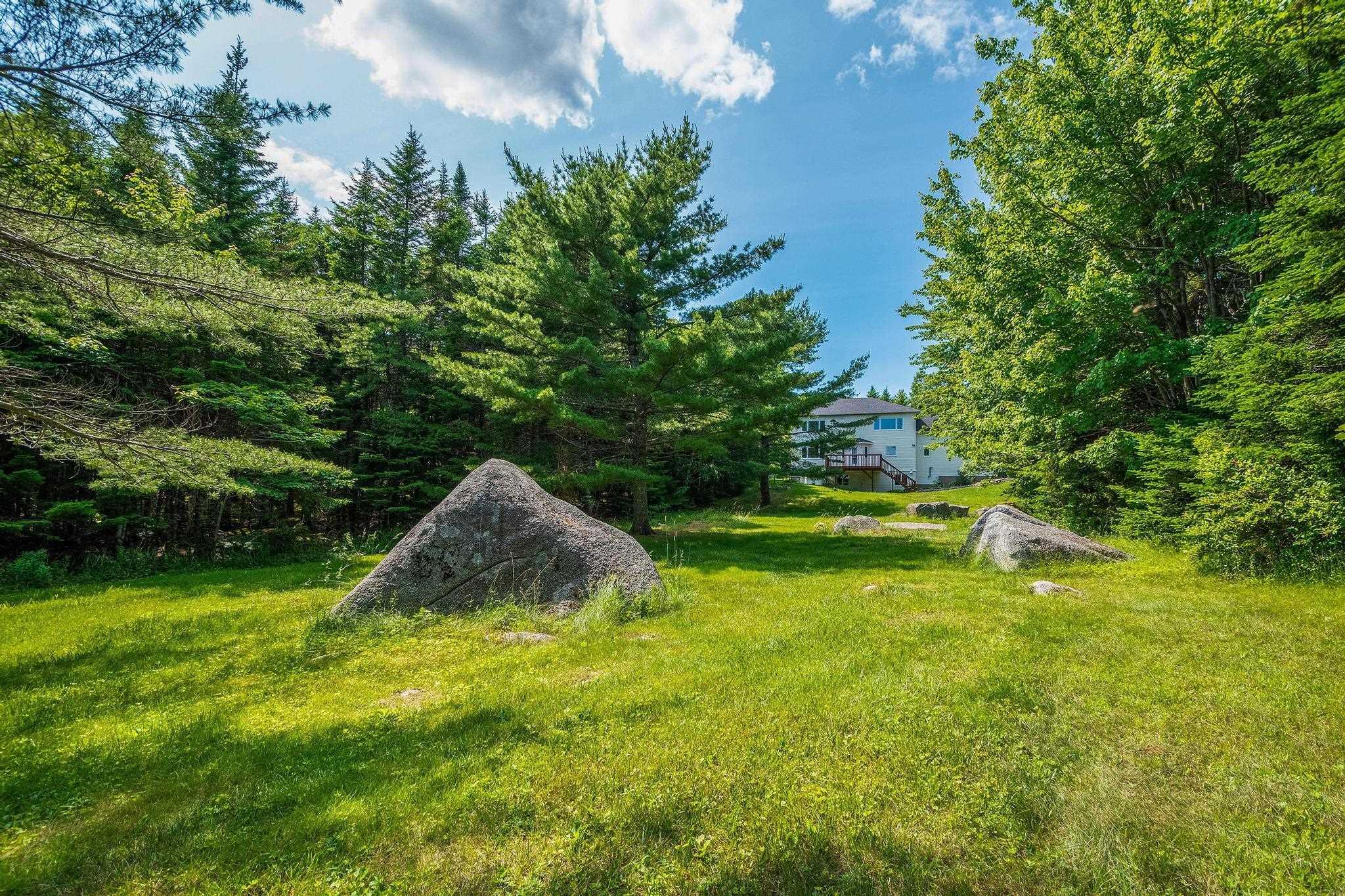 $949,000.00: 27 Lakeshore Drive, Hammonds Plains