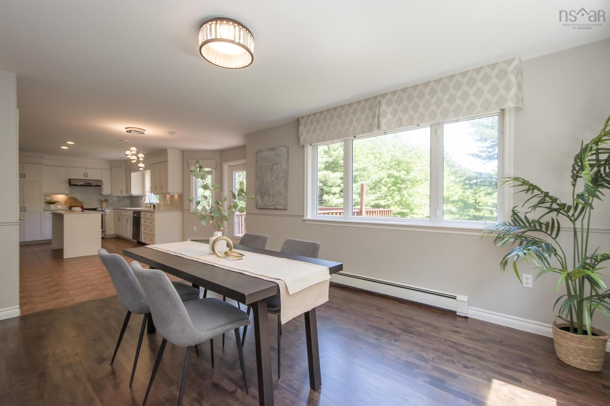 $949,000.00: 27 Lakeshore Drive, Hammonds Plains