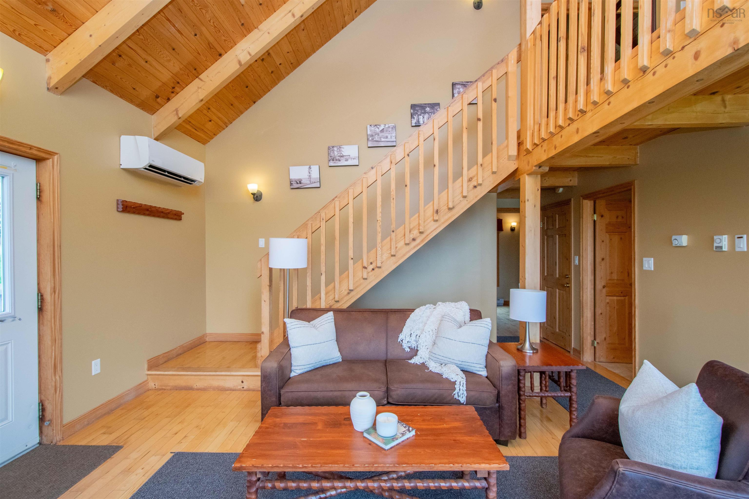 $2,000,000.00: 19-28 Thistle Lane, Braeshore