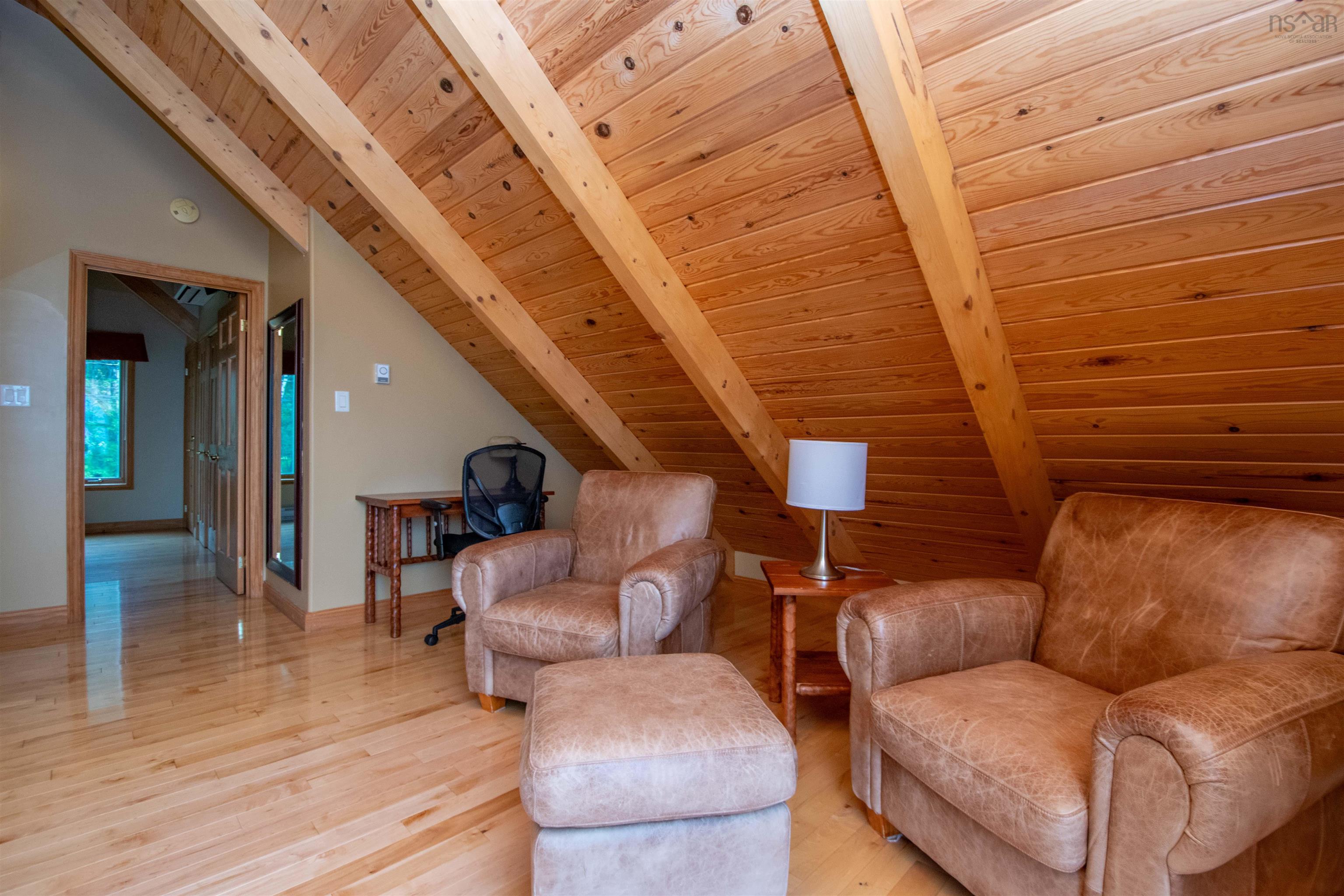 $2,000,000.00: 19-28 Thistle Lane, Braeshore