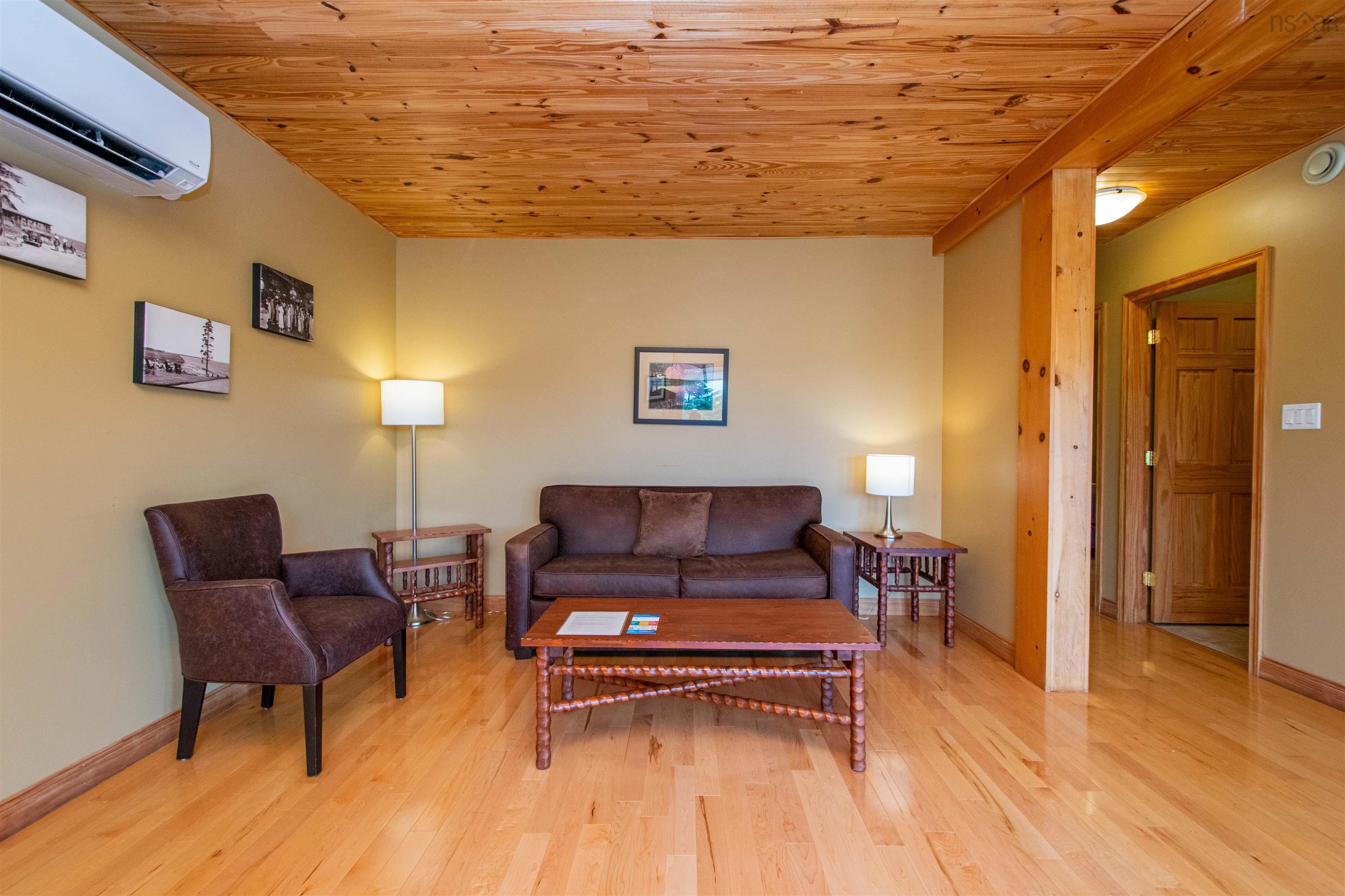 $2,000,000.00: 19-28 Thistle Lane, Braeshore