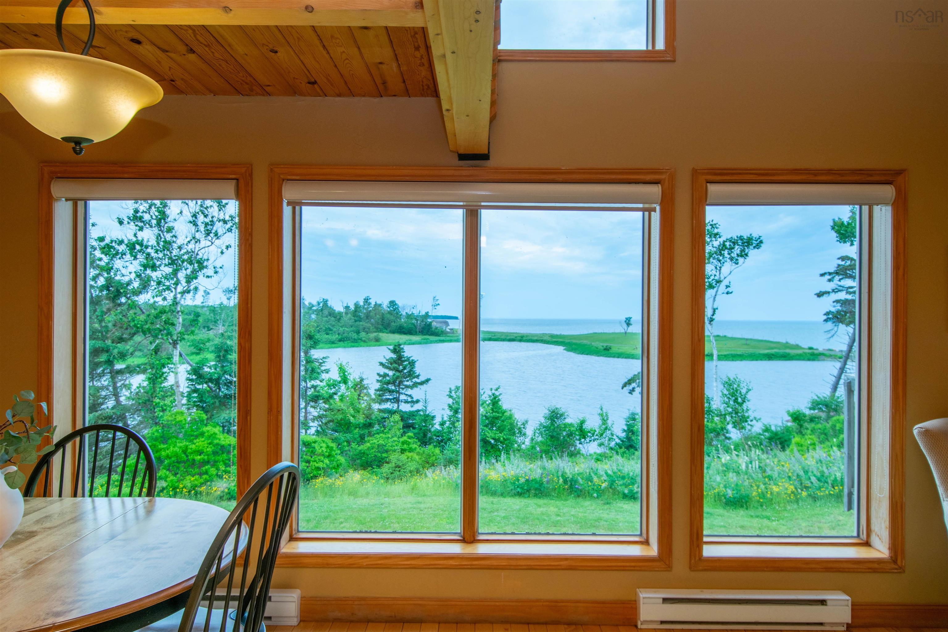 $2,000,000.00: 19-28 Thistle Lane, Braeshore