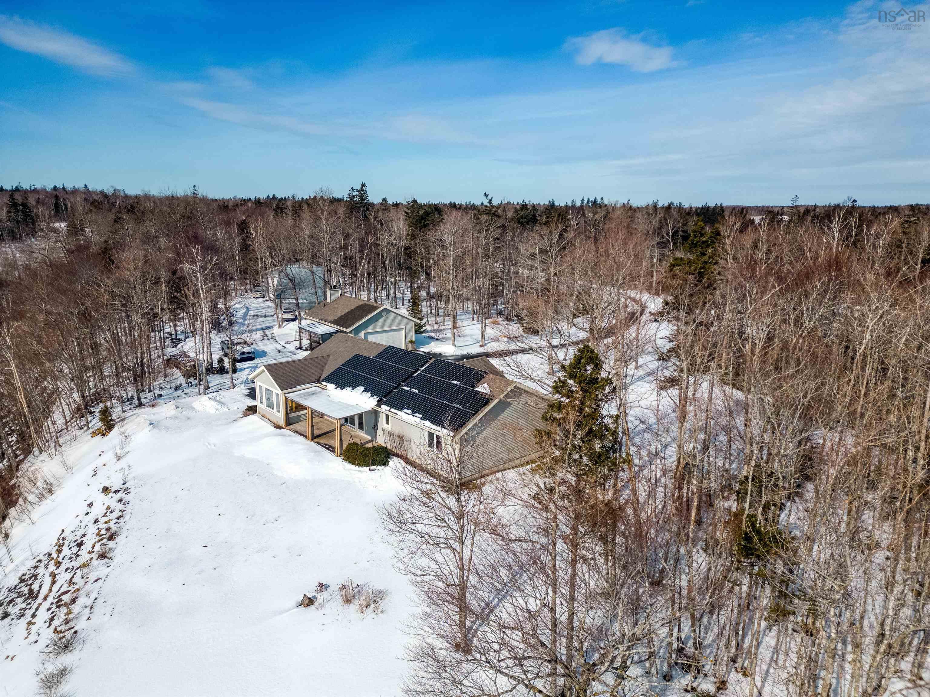 3742 Highway 358 