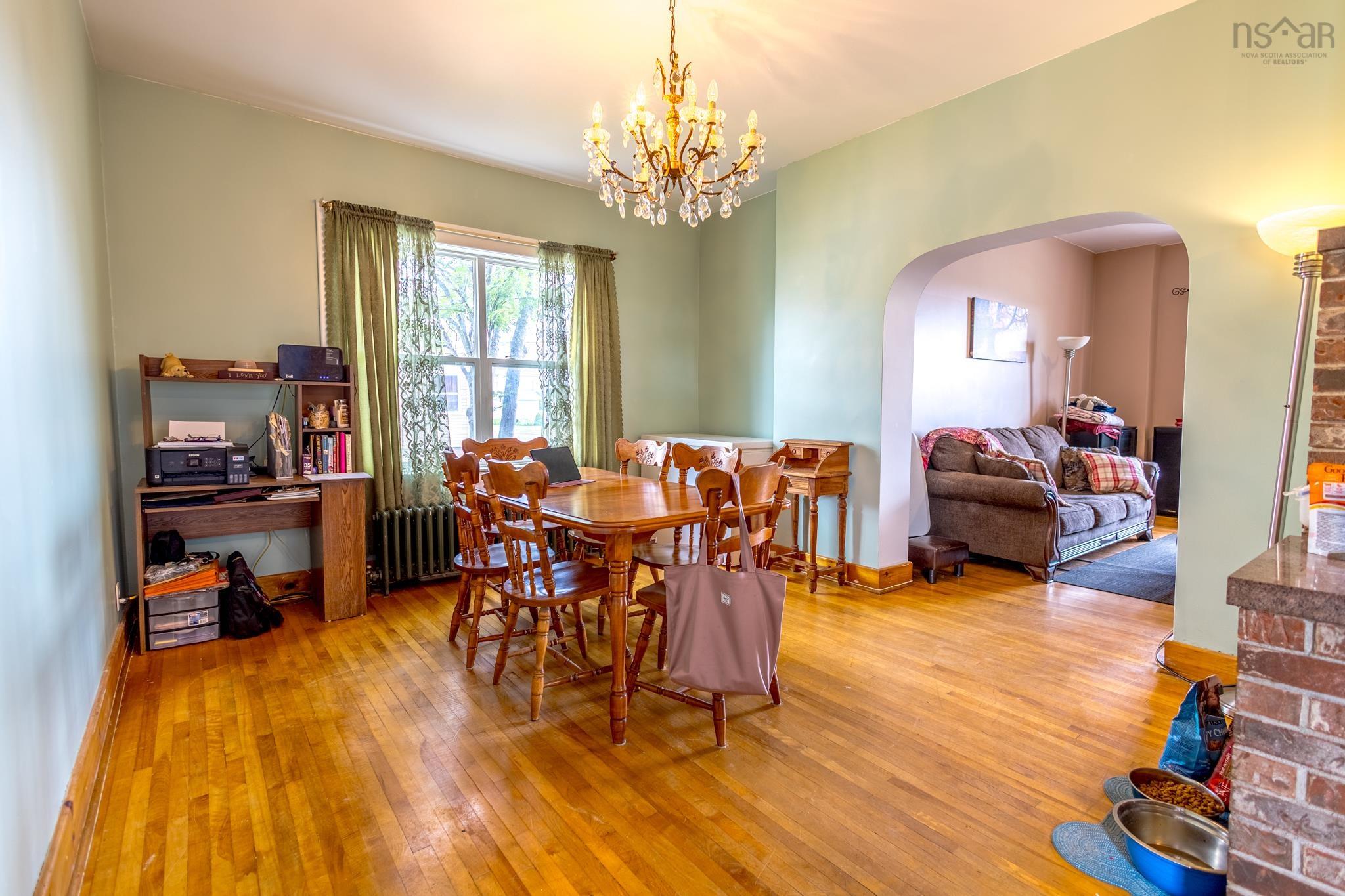 $390,000.00: 651 Victoria Road, Sydney