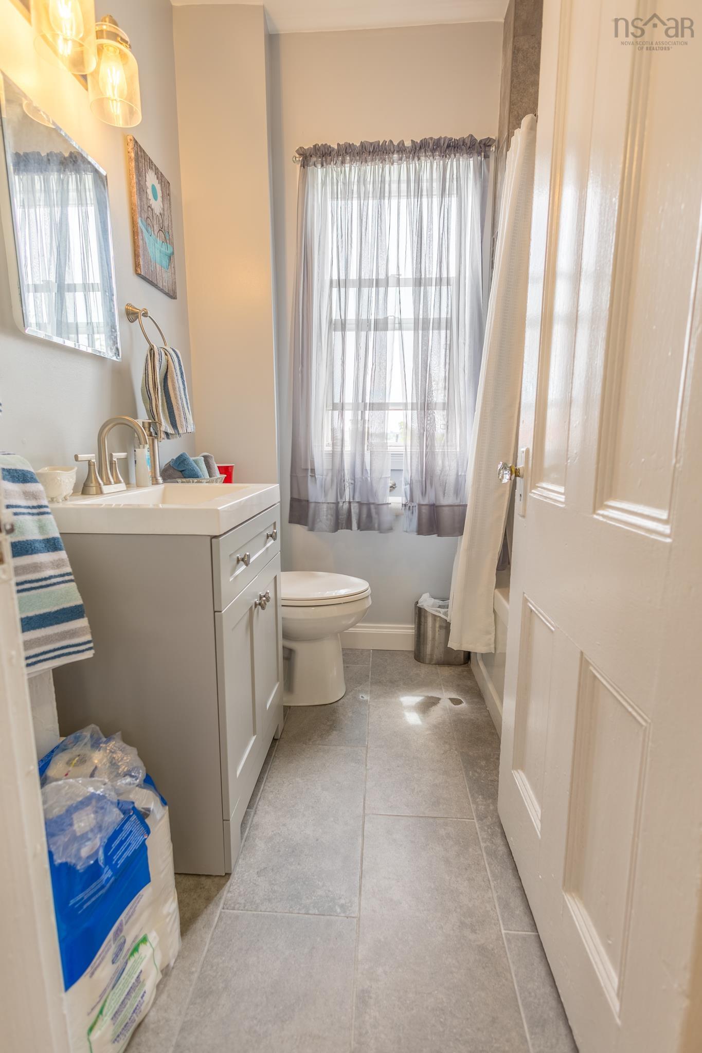 $390,000.00: 651 Victoria Road, Sydney