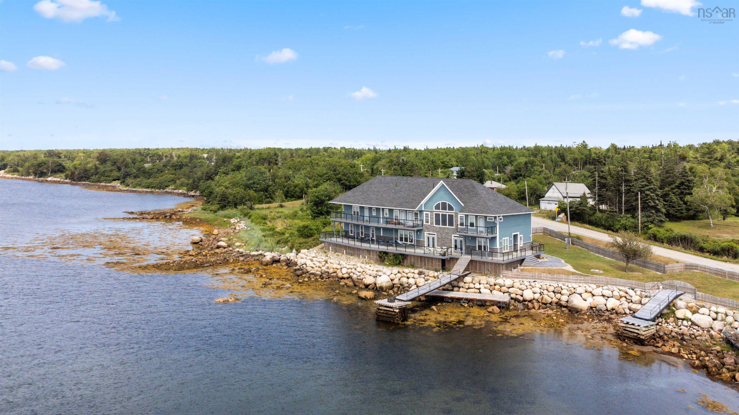 1112 Sandy Point Road 