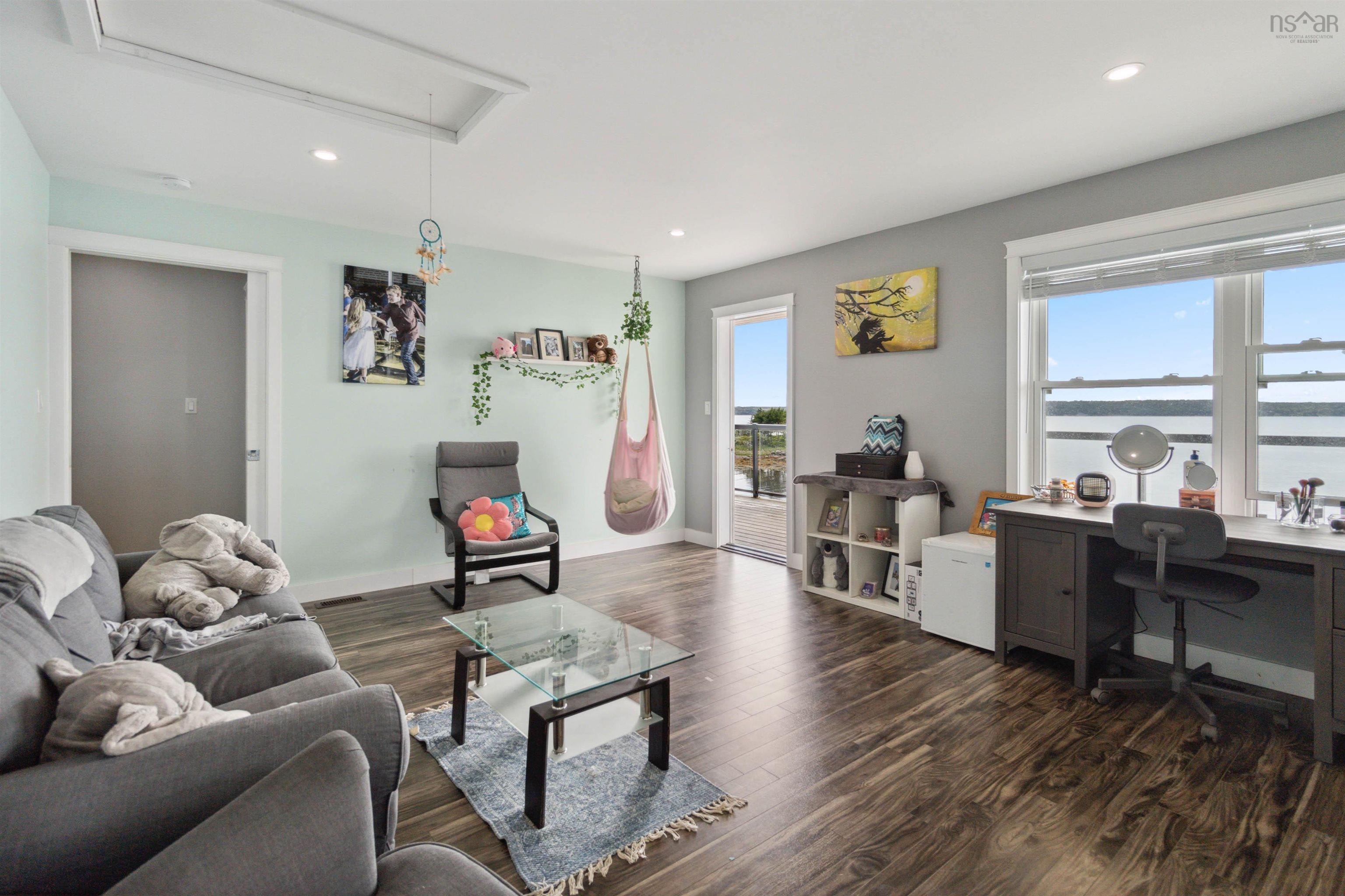 1112 Sandy Point Road 
