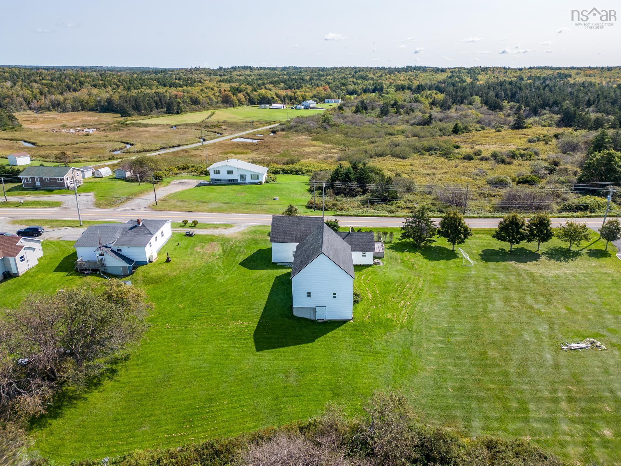 2857 Evangeline Trail 