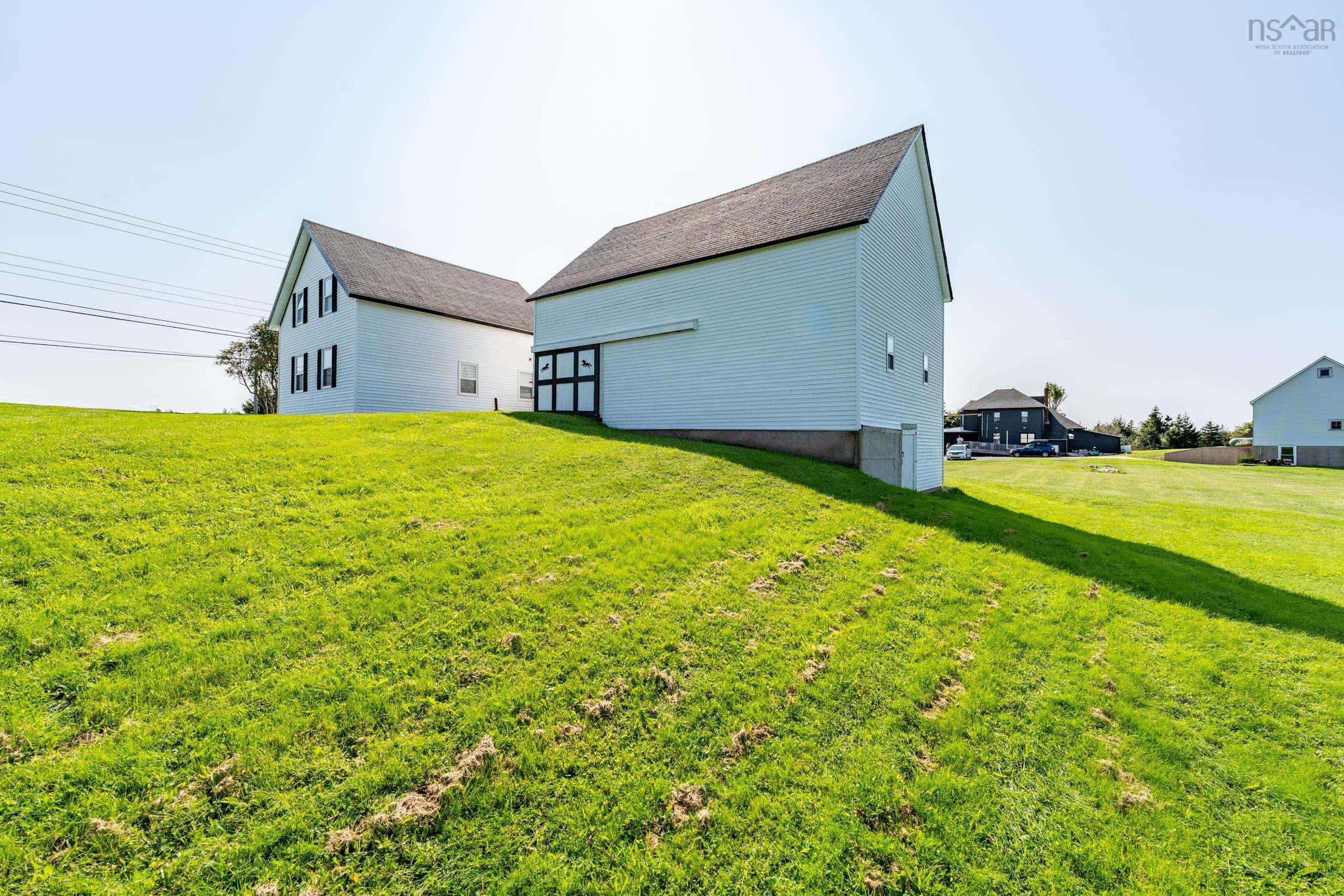 2857 Evangeline Trail 