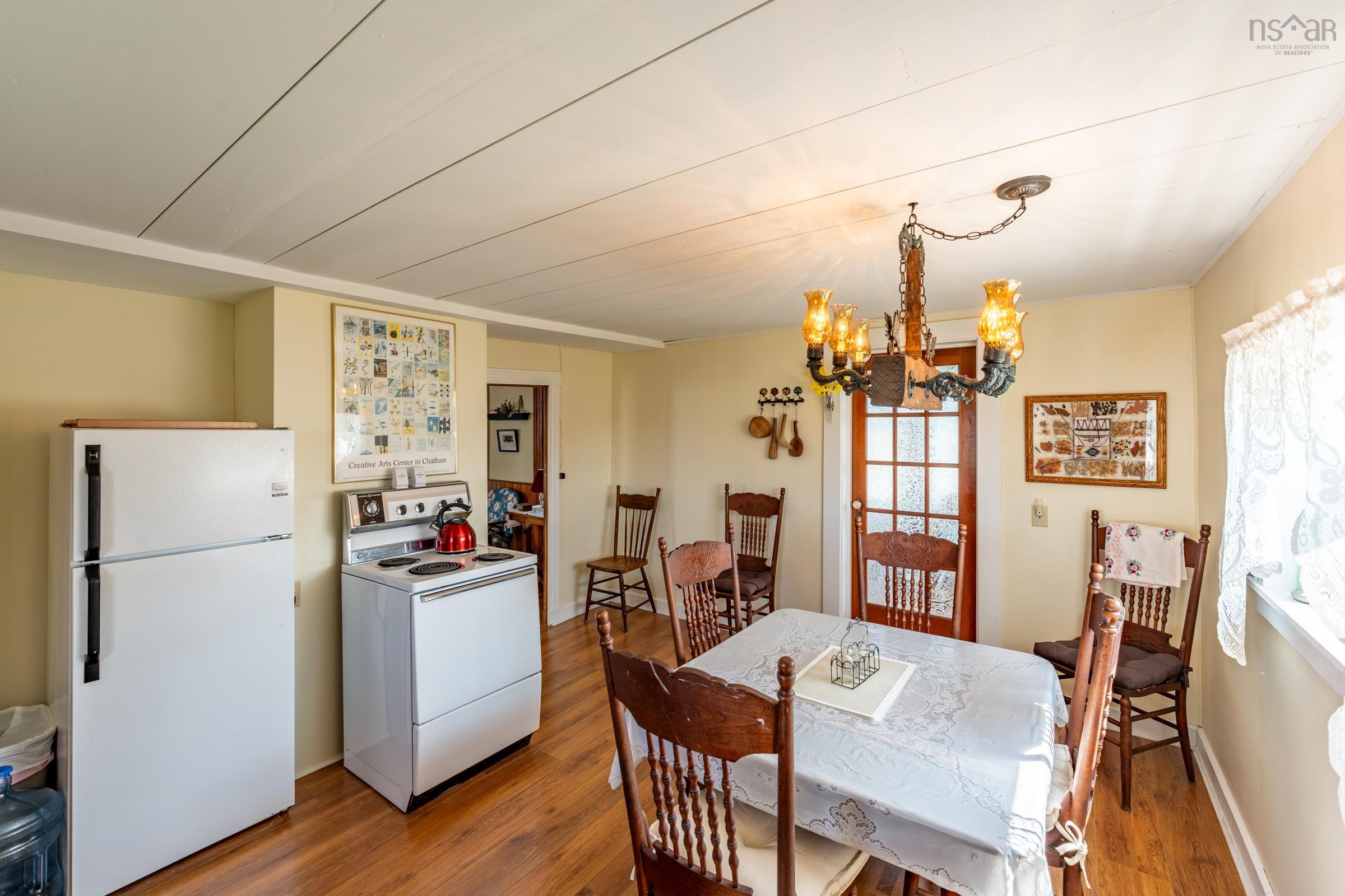 2857 Evangeline Trail 