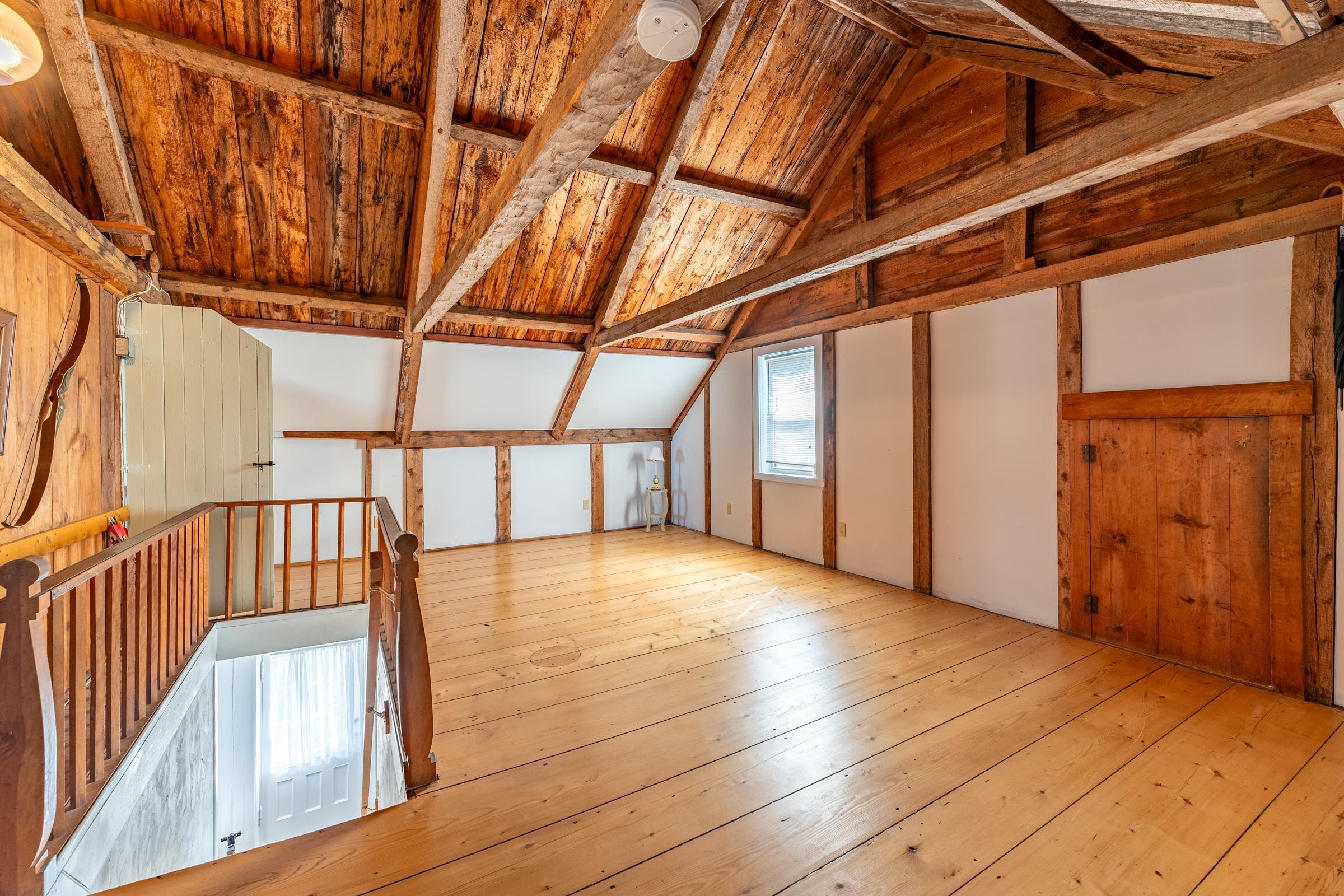 2857 Evangeline Trail 