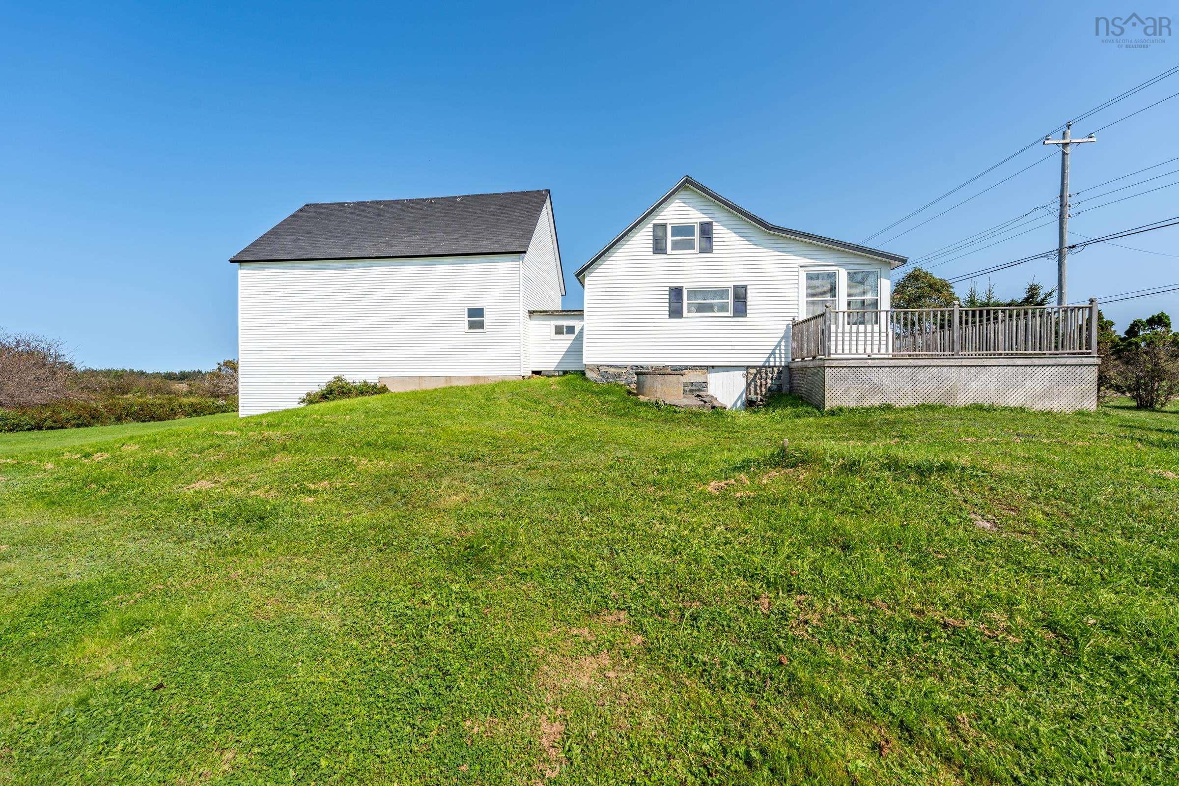 2857 Evangeline Trail 
