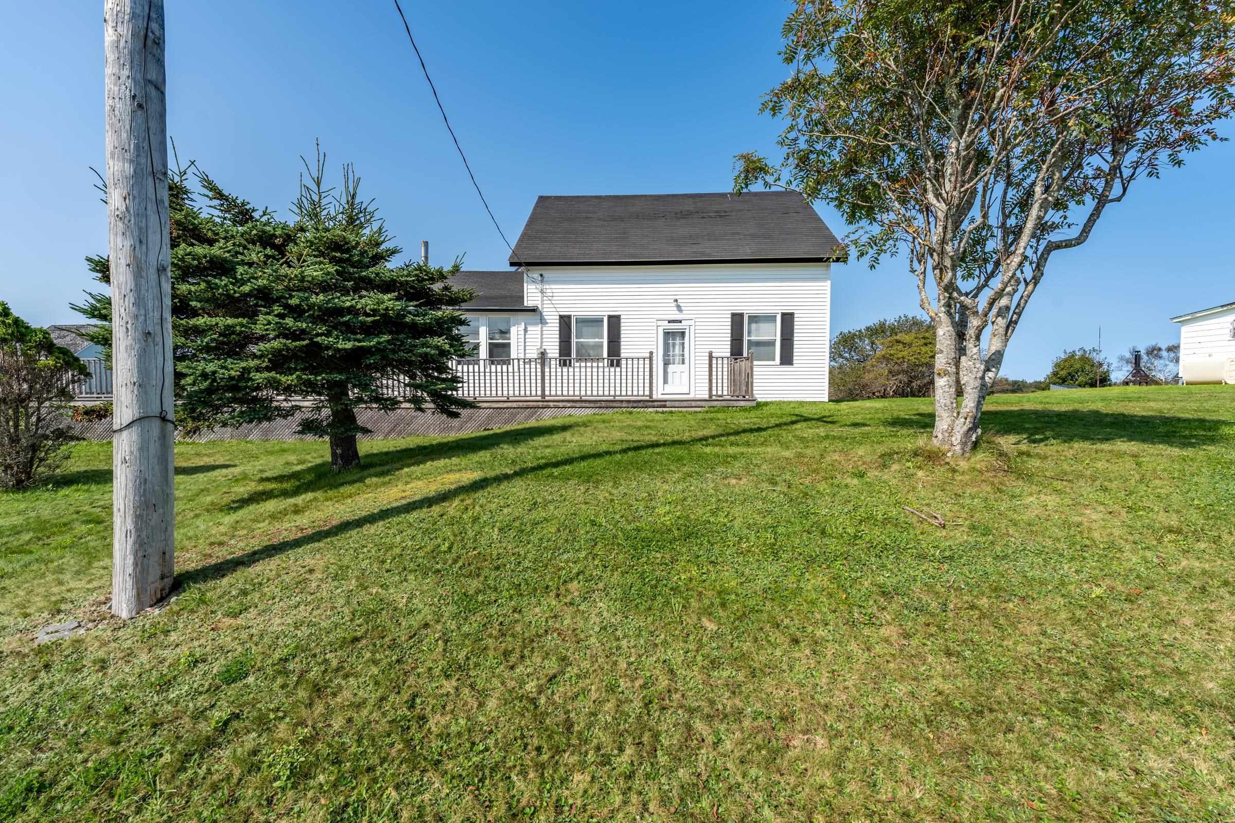 2857 Evangeline Trail 