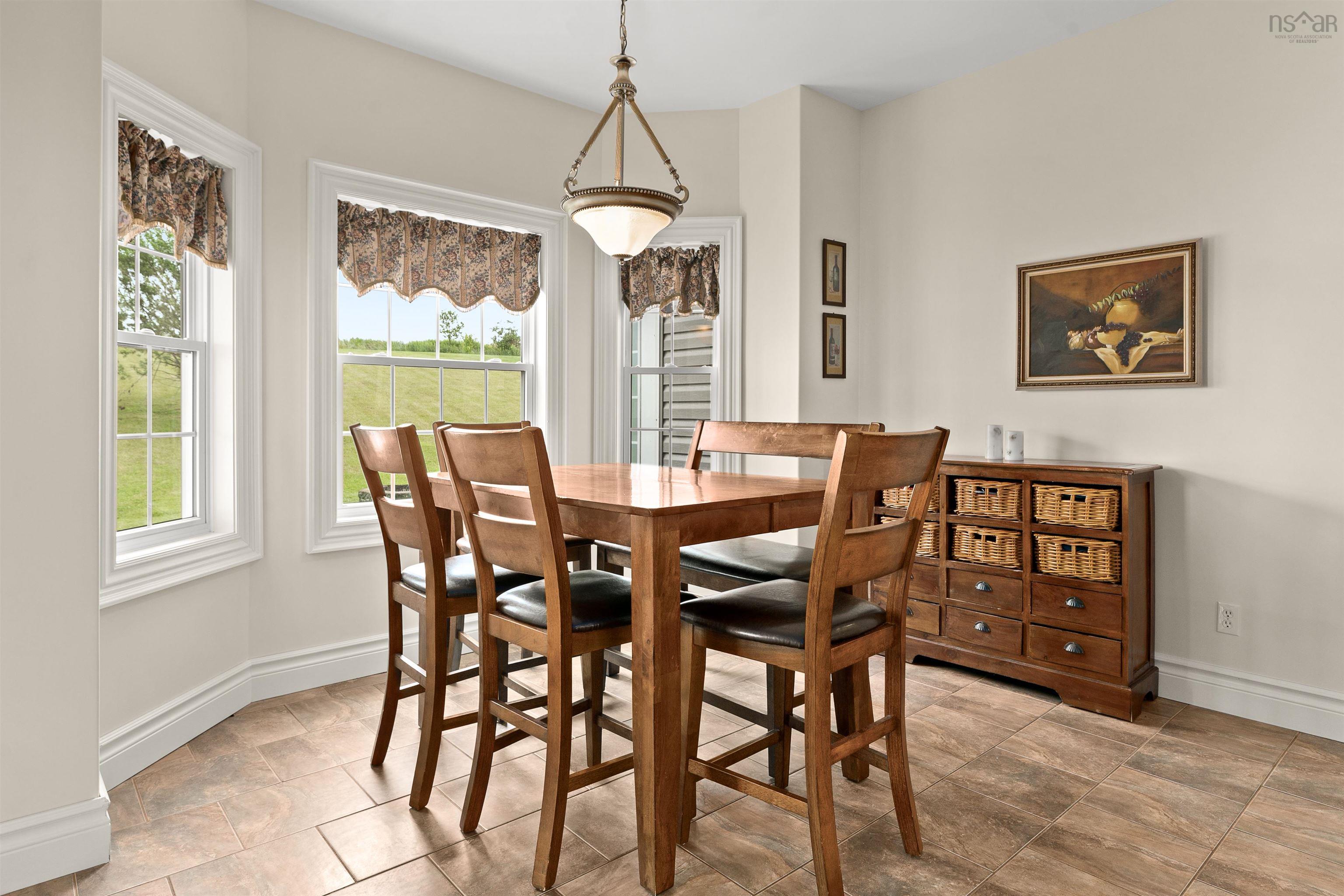 $1,350,000.00: 1578 Cooks Brook Road, Cooks Brook