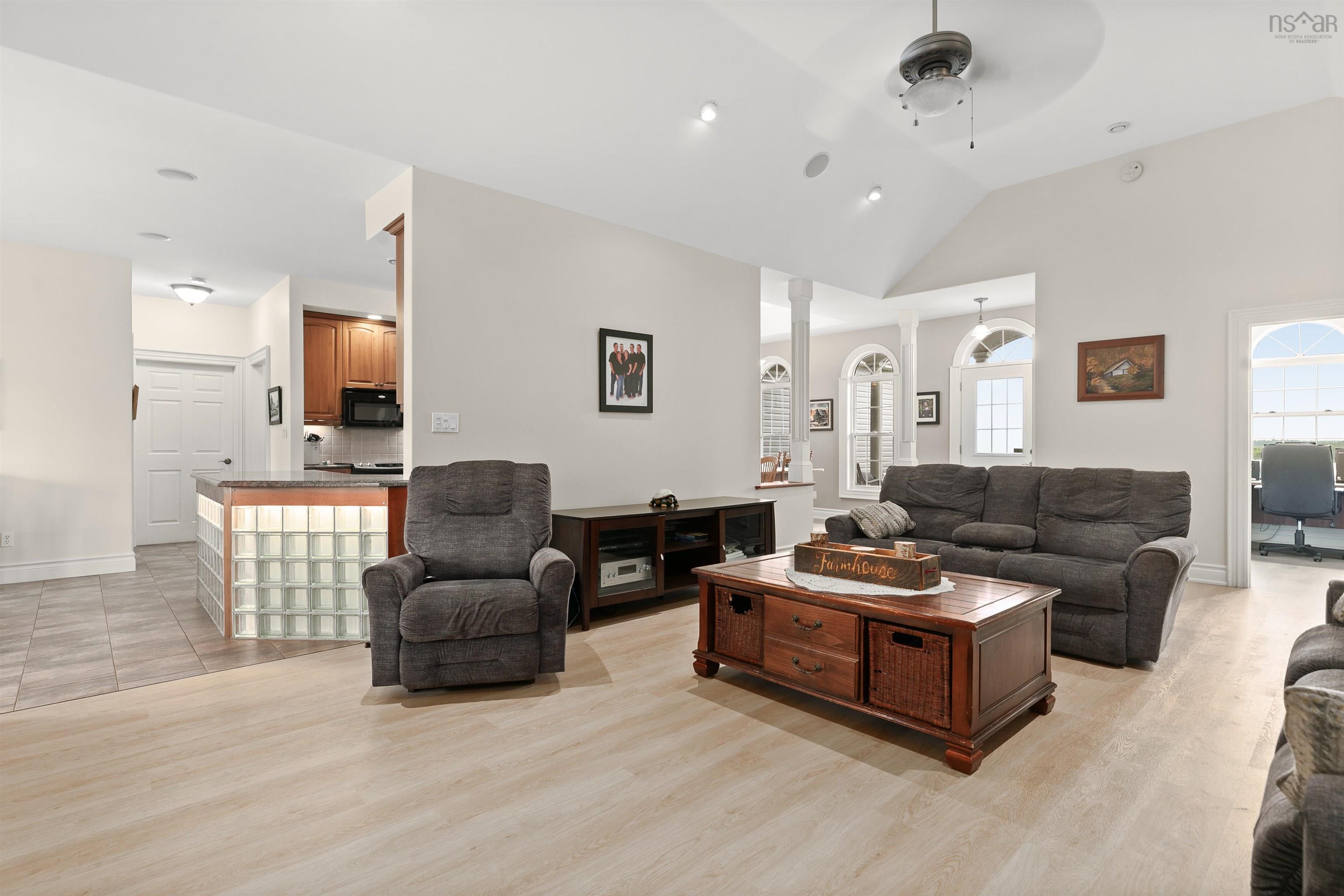 $1,350,000.00: 1578 Cooks Brook Road, Cooks Brook