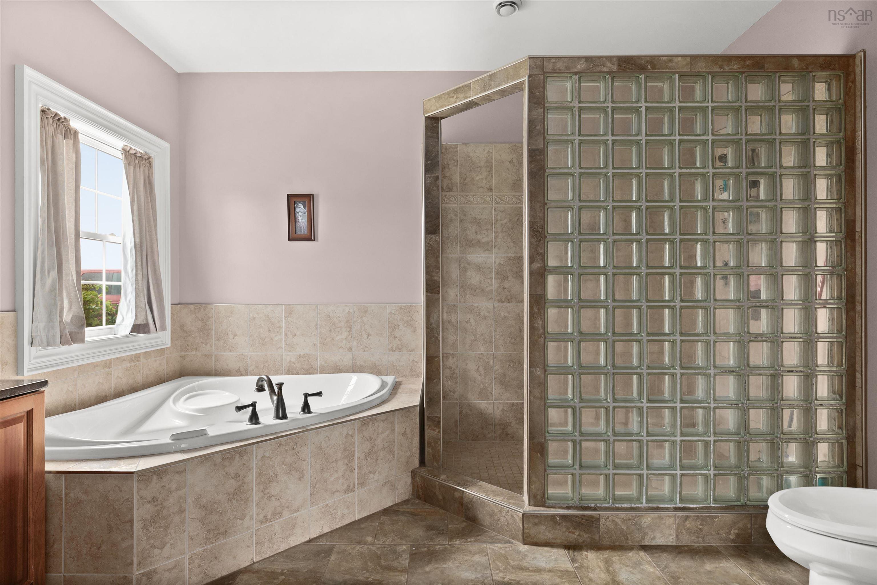 $1,350,000.00: 1578 Cooks Brook Road, Cooks Brook