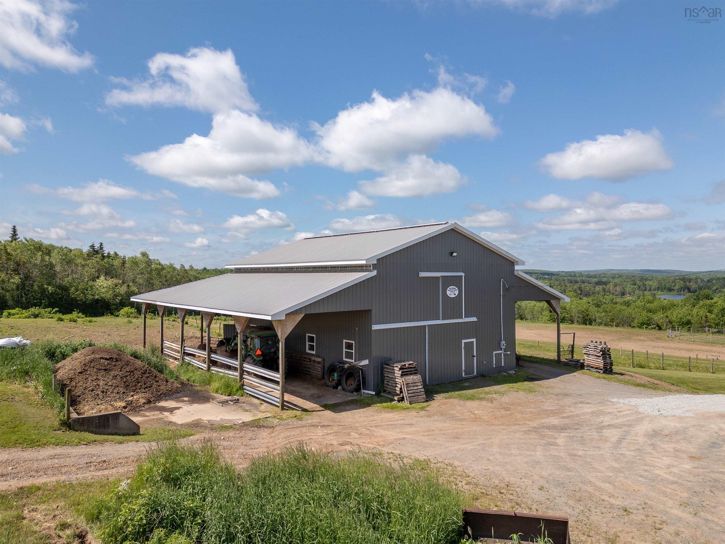 $1,350,000.00: 1578 Cooks Brook Road, Cooks Brook