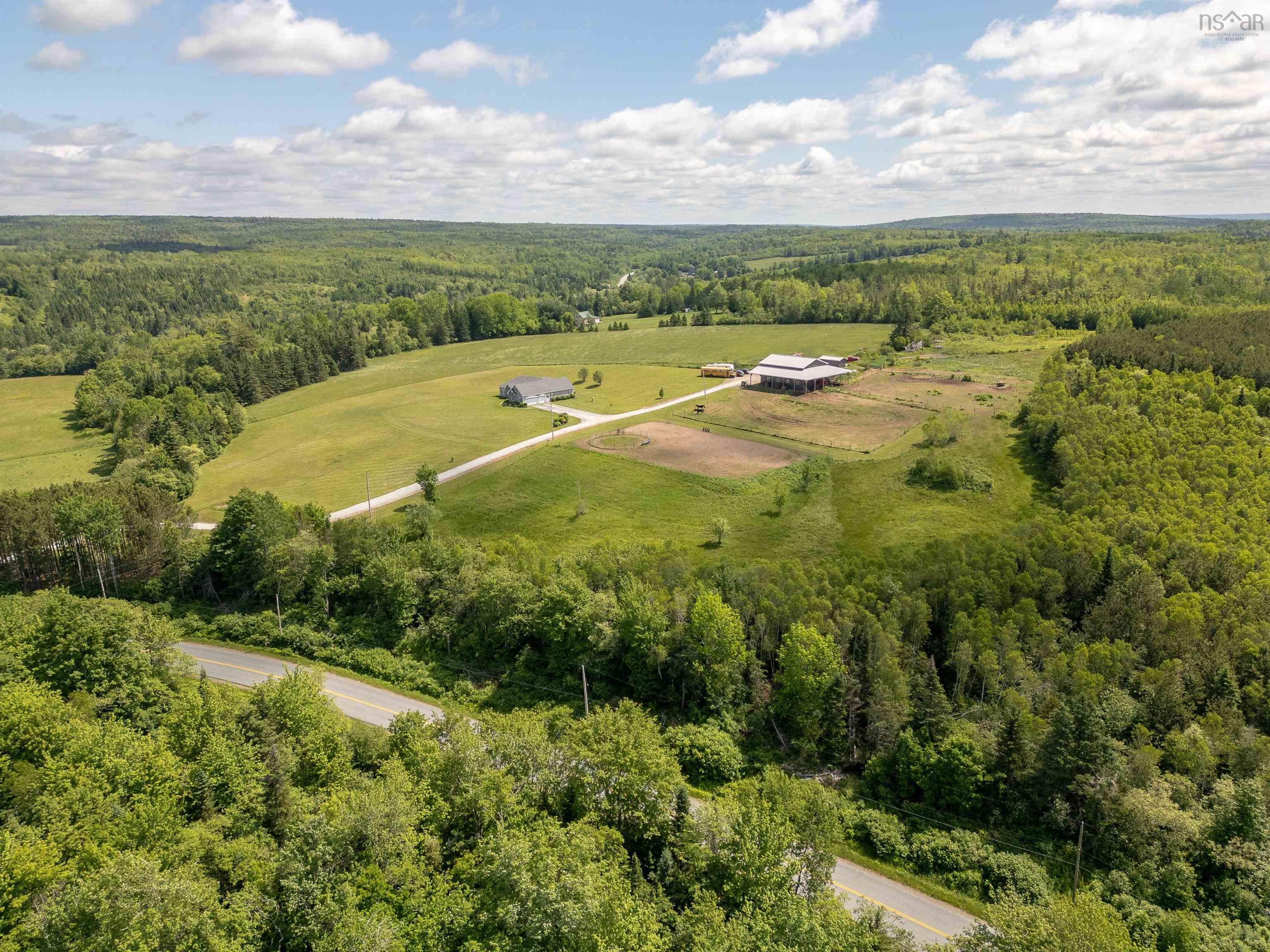 $1,350,000.00: 1578 Cooks Brook Road, Cooks Brook