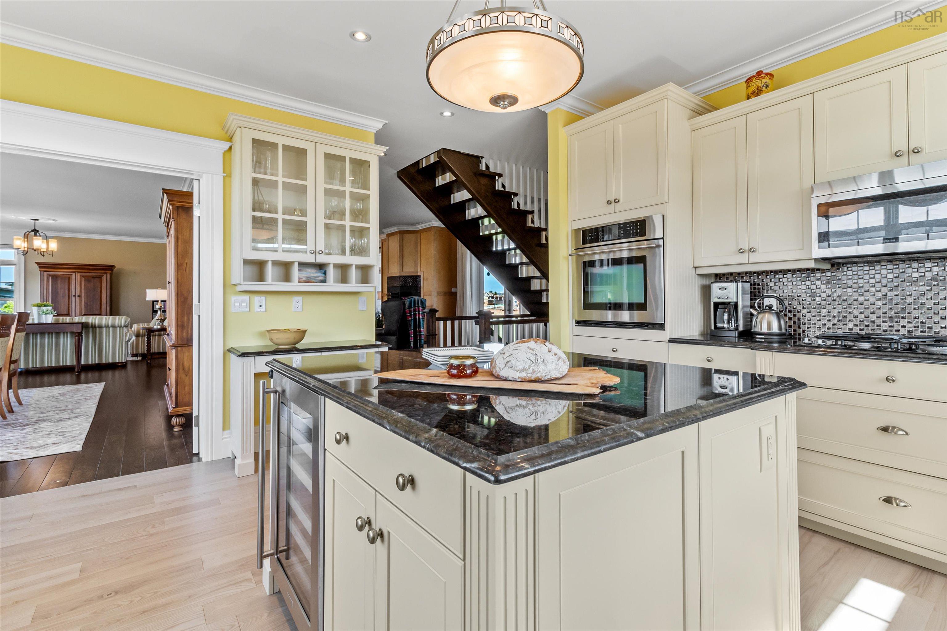 $1,799,000.00: 263 Harbourside Drive, Fox Harbour