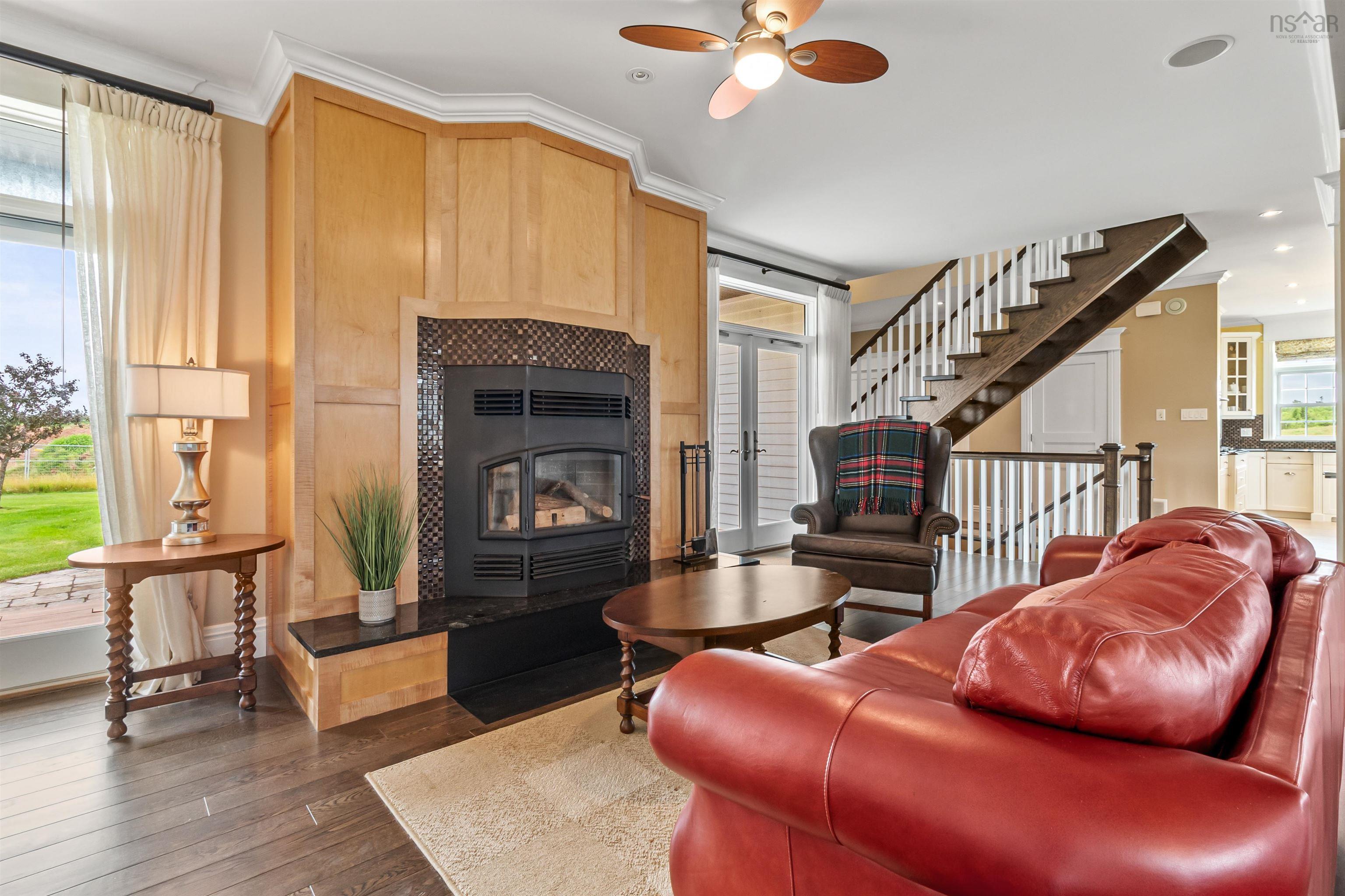 $1,799,000.00: 263 Harbourside Drive, Fox Harbour