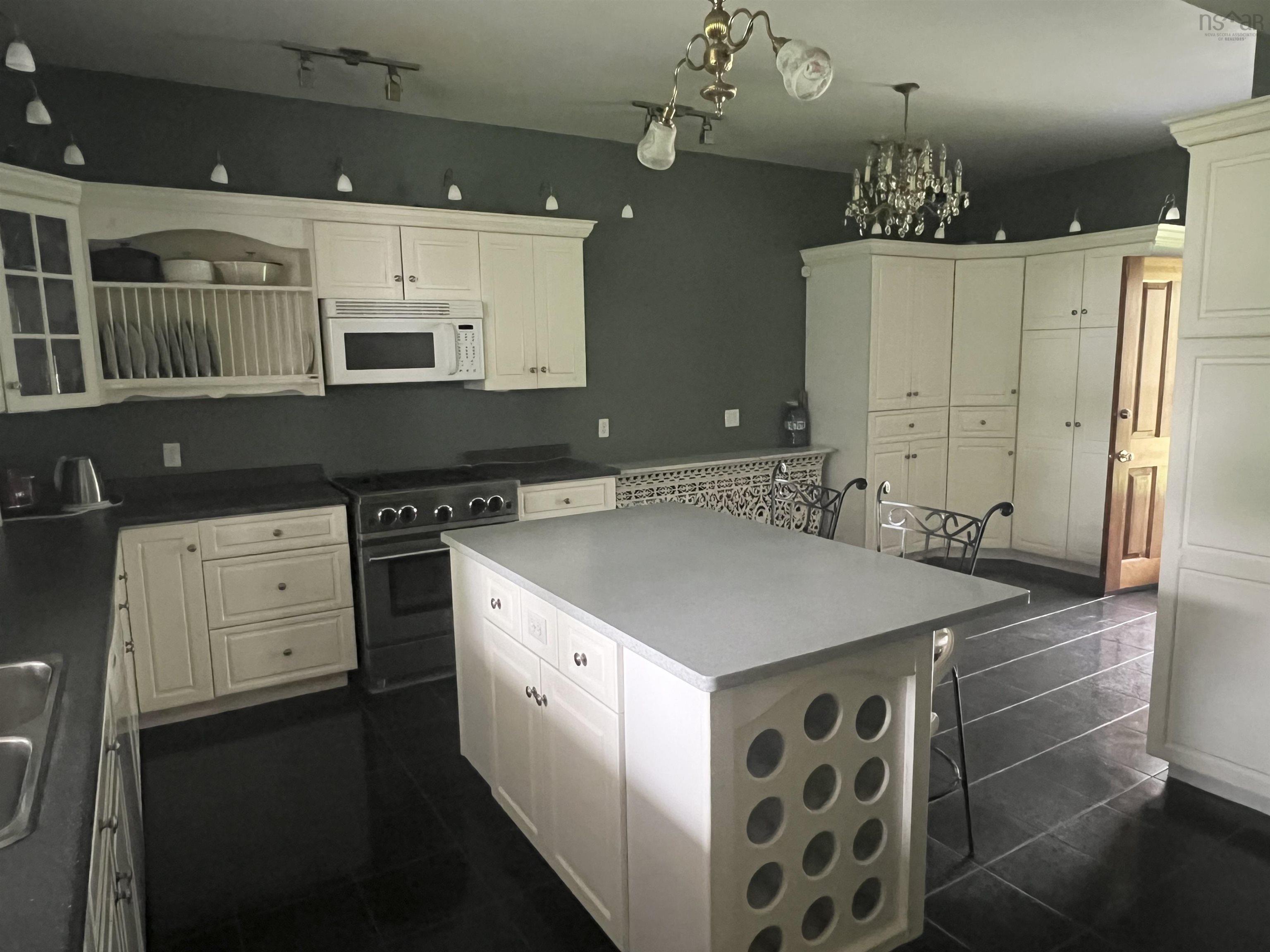 $646,649.00: 258 Faulkland Street, Pictou