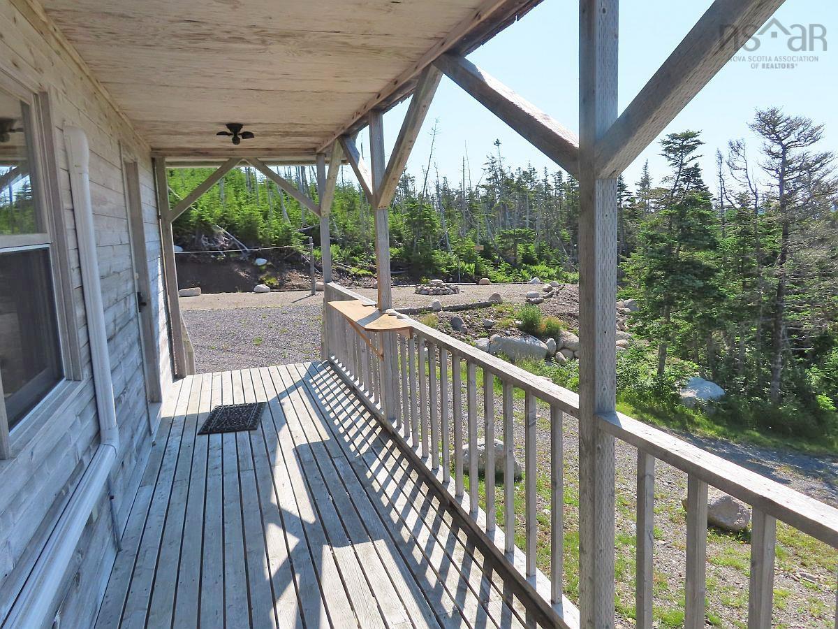 304 Cape Road South 