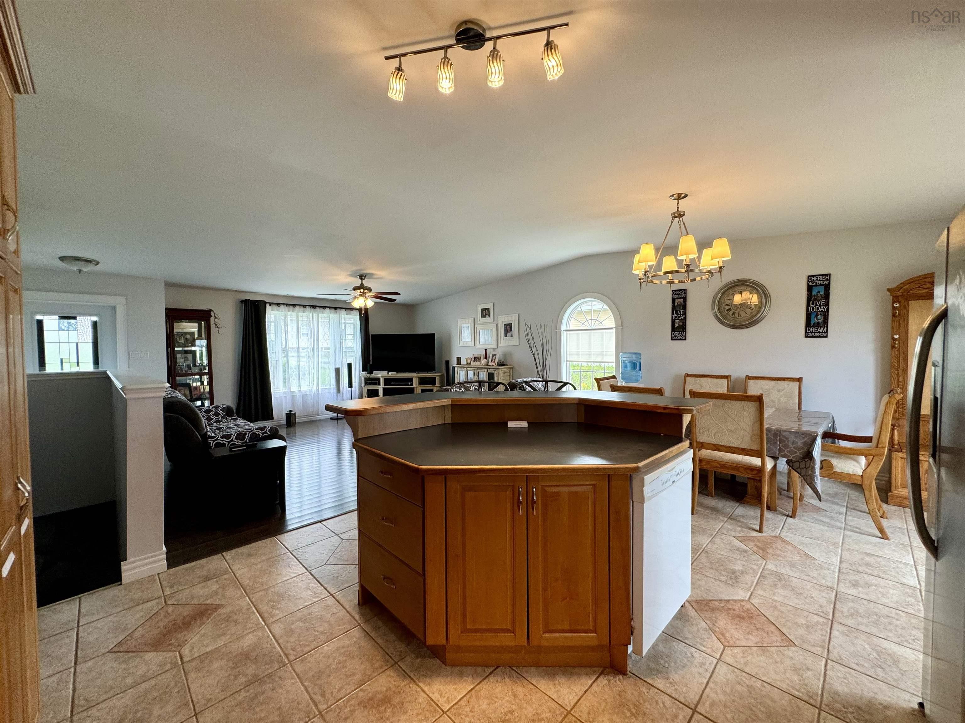 $449,000.00: 19 Marchand Lane, Louisdale