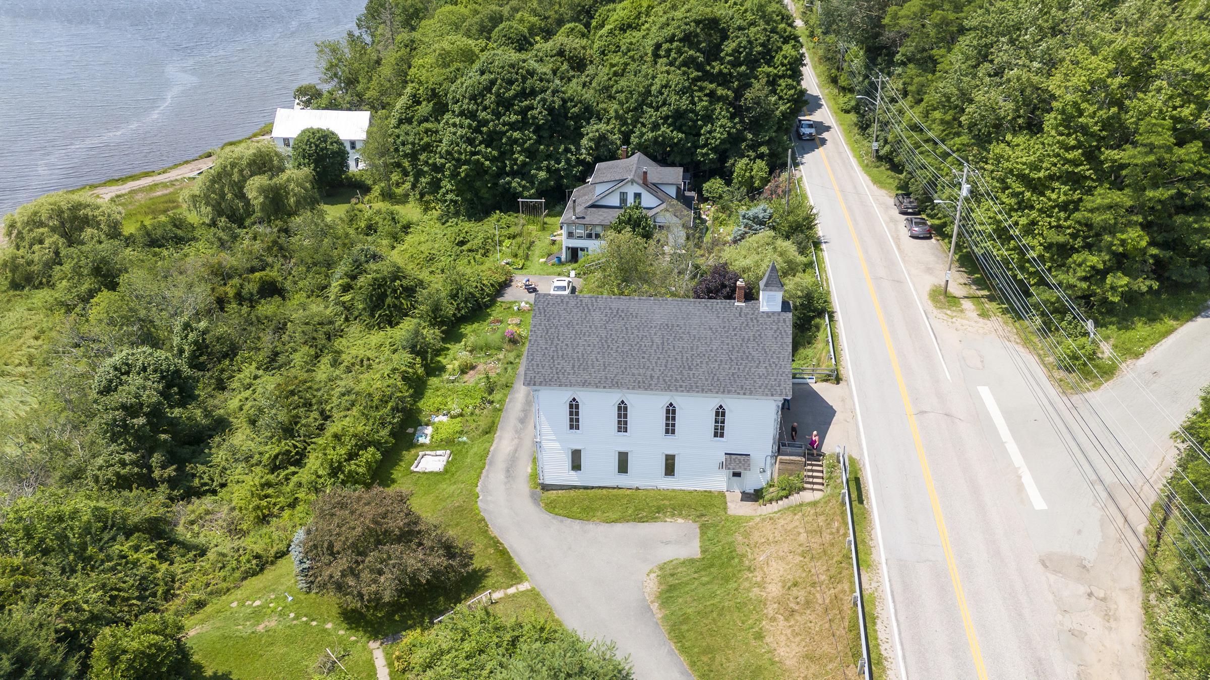 $89,000.00: 1671 Highway 1, Clementsport