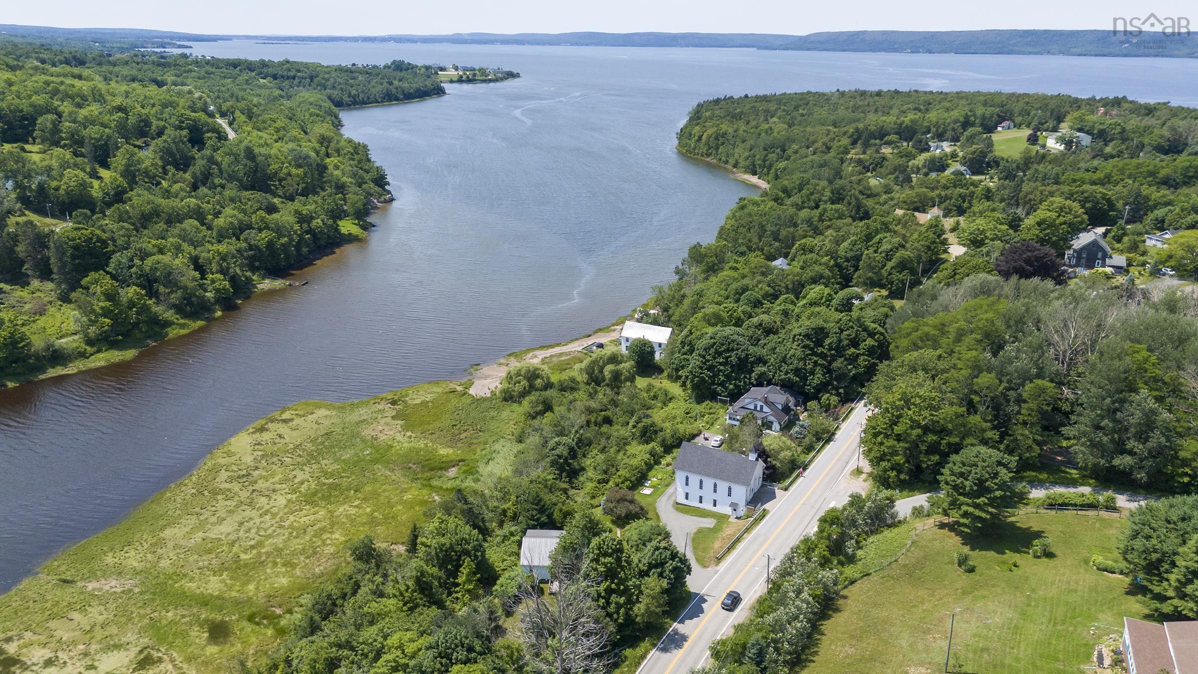 $89,000.00: 1671 Highway 1, Clementsport