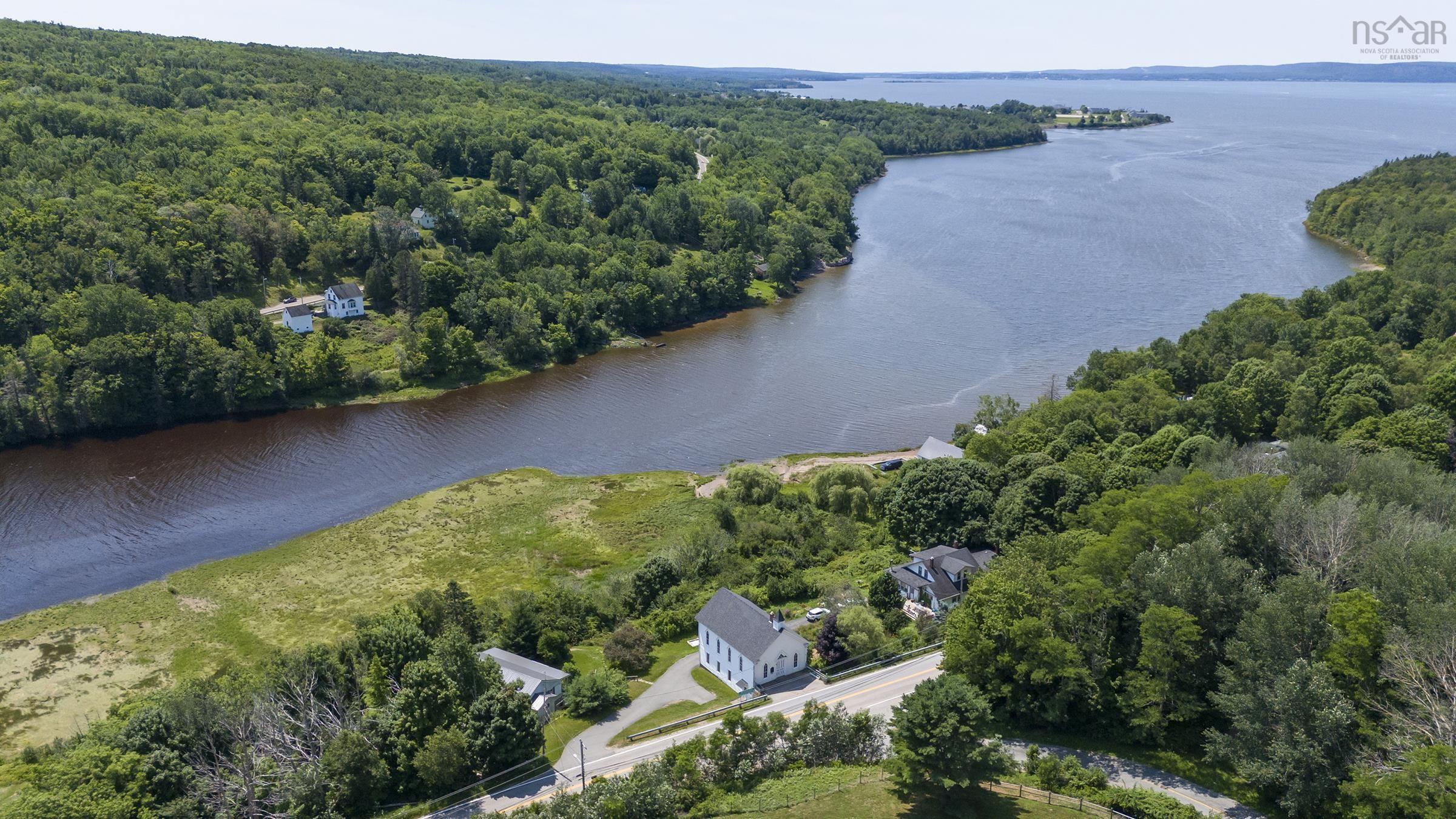 $89,000.00: 1671 Highway 1, Clementsport